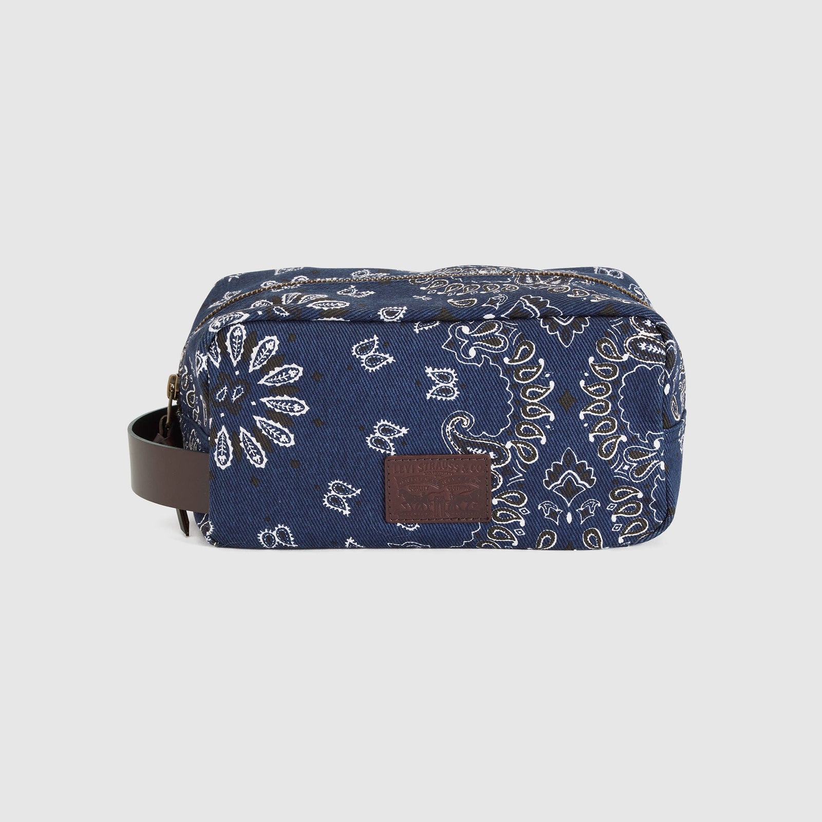 Main 1 - Levi's® Men's Dopp Kit - 004D10004