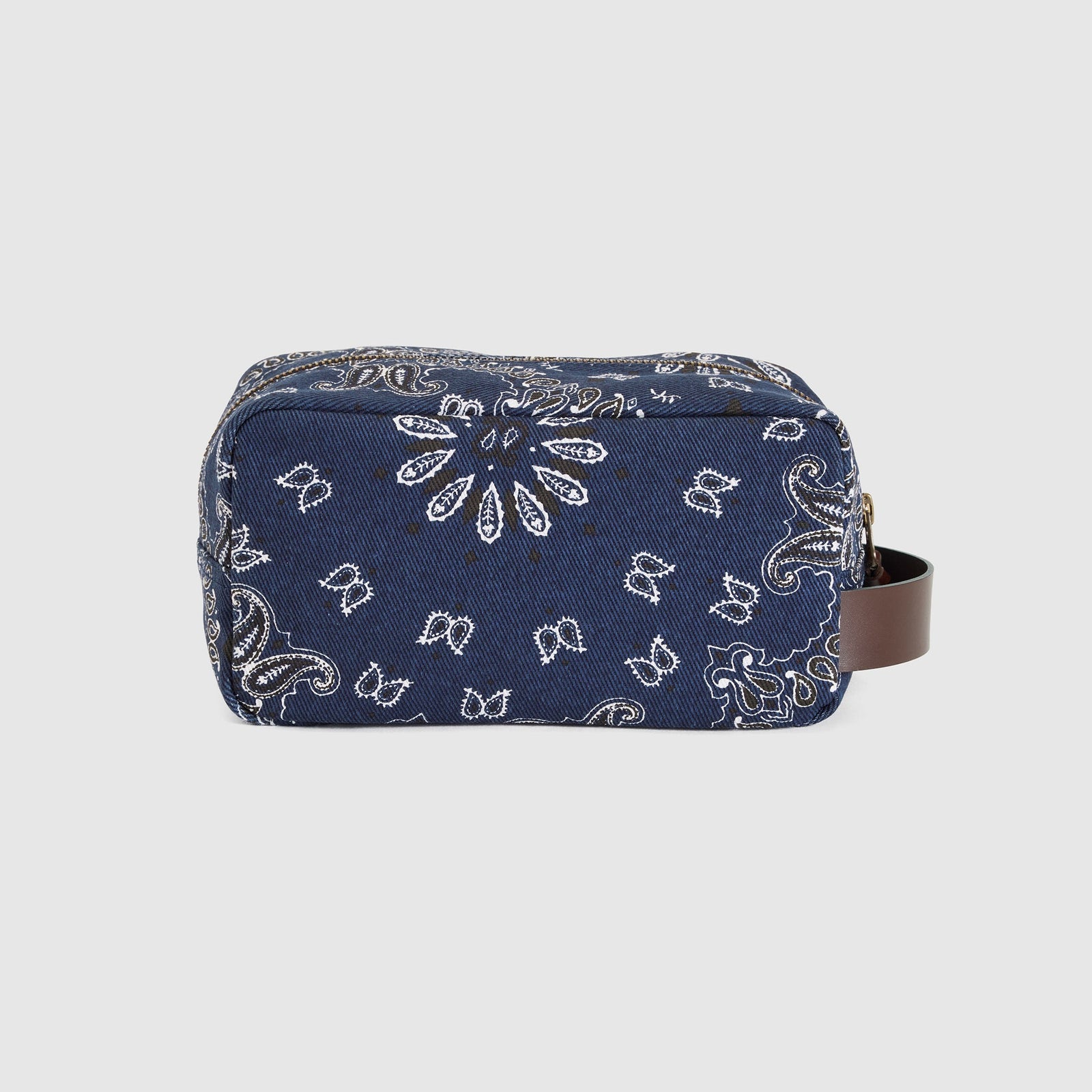 Main 2 - Levi's® Men's Dopp Kit - 004D10004