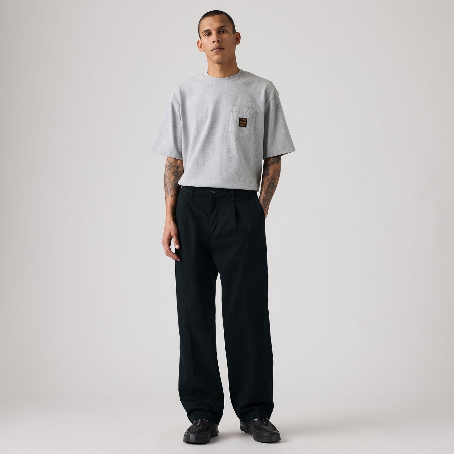 Levi's® Men's Loose Pleated Work Chinos