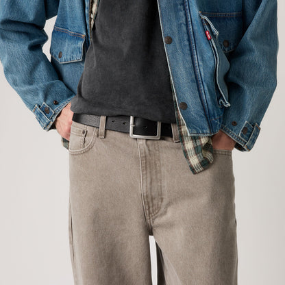 Thumbnail 1 - Levi's® Men's Mason Center Bar Belt - 007YW0000