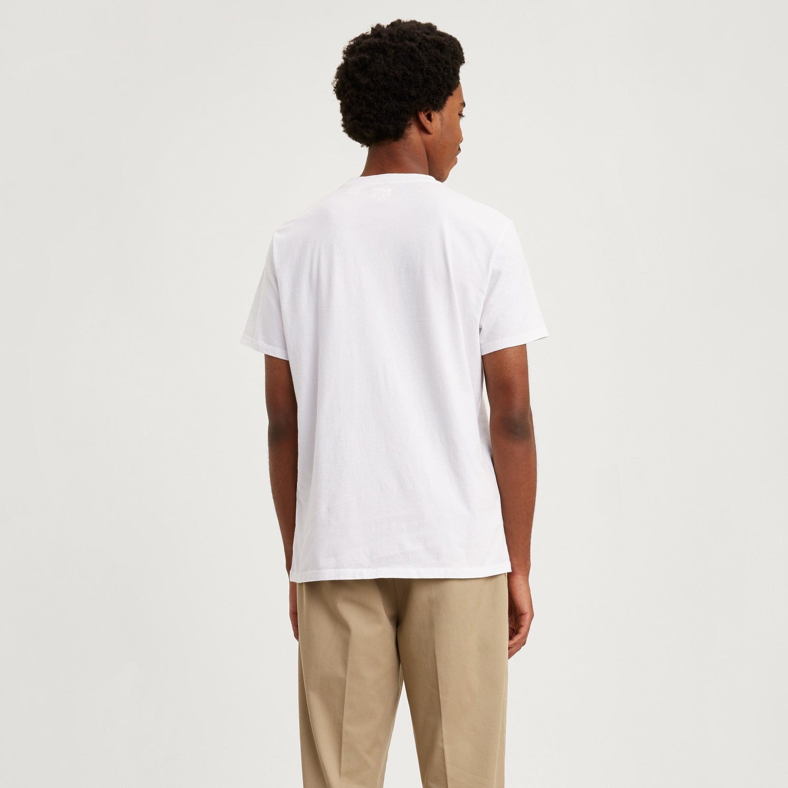 Main 2 - Levi's® Men's Original Housemark T-Shirt - 566050000