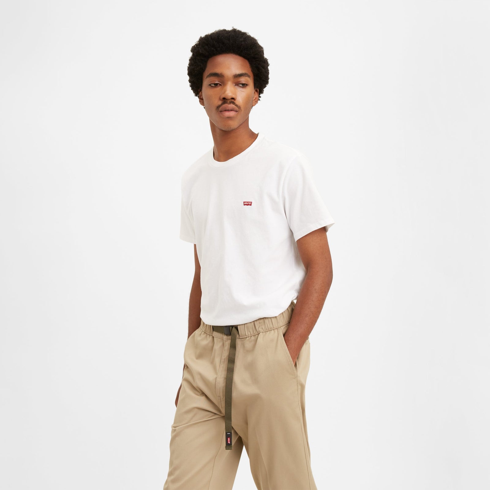 Main 3 - Levi's® Men's Original Housemark T-Shirt - 566050000
