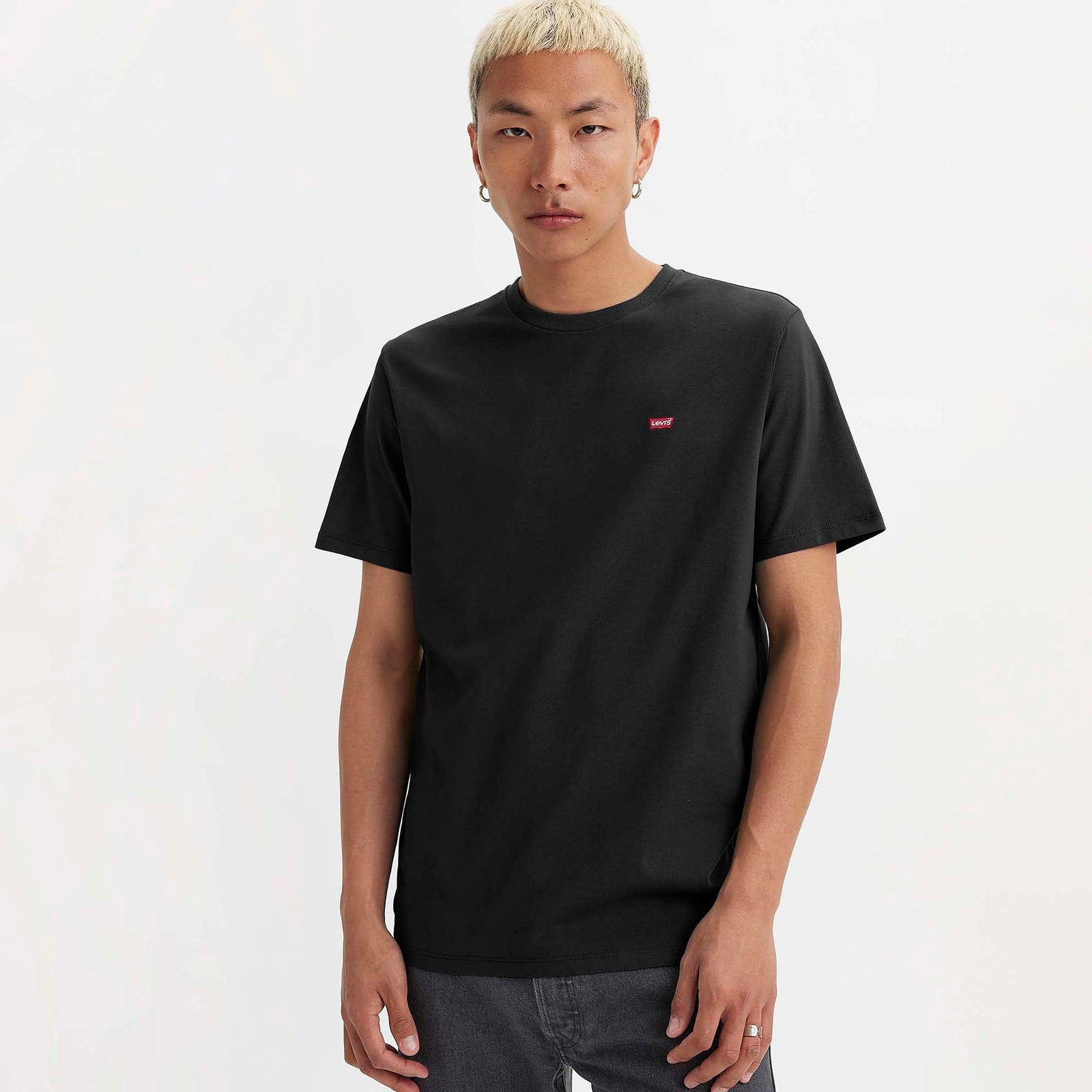 Main 3 - Levi's® Men's Original Housemark T-Shirt - 566050009