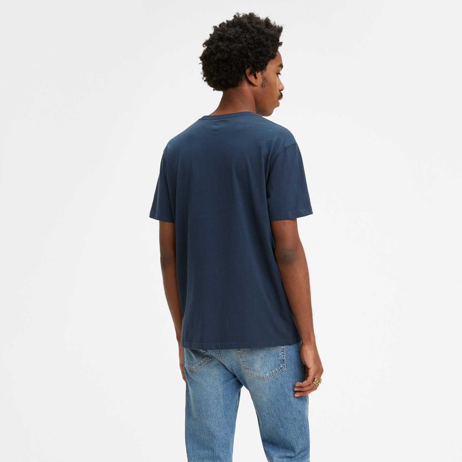 Main 2 - Levi's® Men's Original Housemark T-Shirt - 566050017