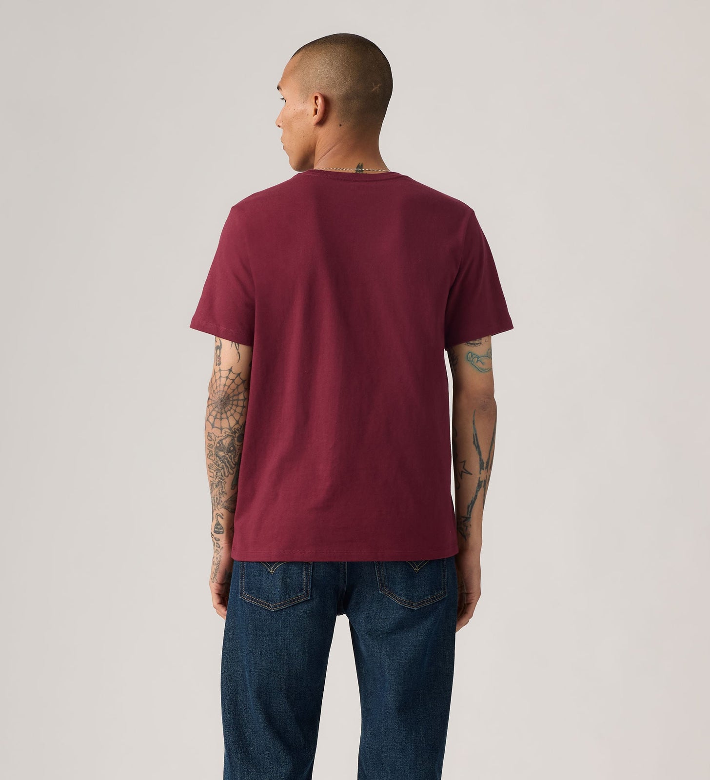 Main 2 - Levi's® Men's Original Housemark T-Shirt - 566050300