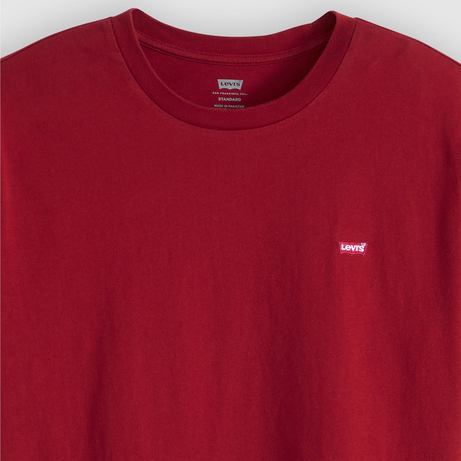Main 6 - Levi's® Men's Original Housemark Tee - 566050320