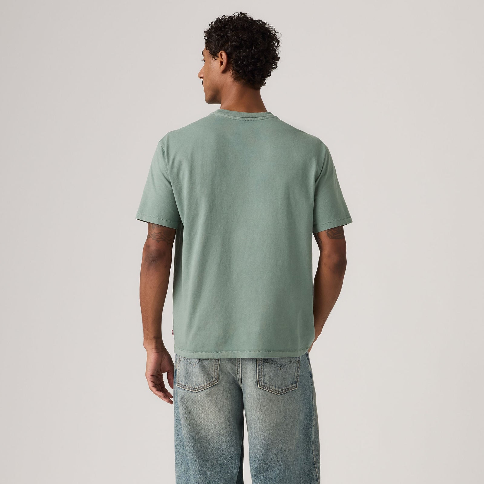 Main 2 - Levi's® Men's Red Tab Vintage T-Shirt - A06370222