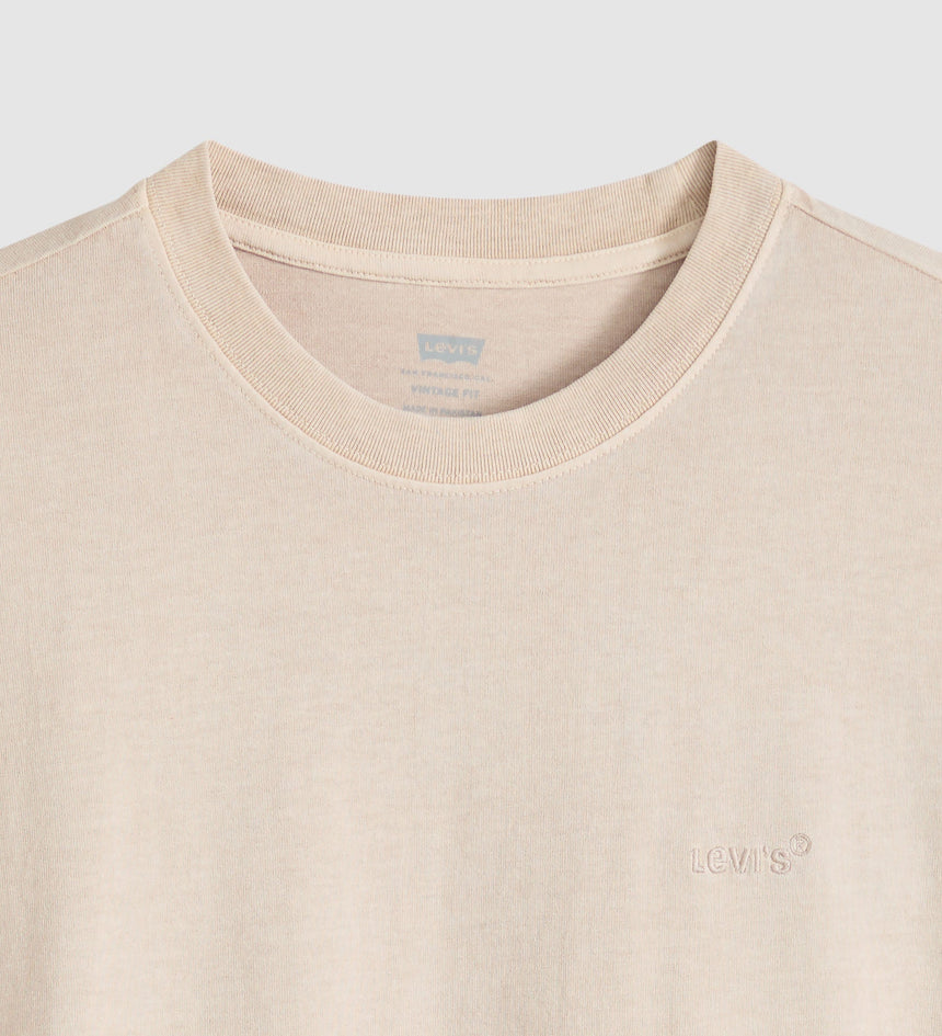 Main 6 - Levi's® Men's Red Tab Vintage T-Shirt - A06370197