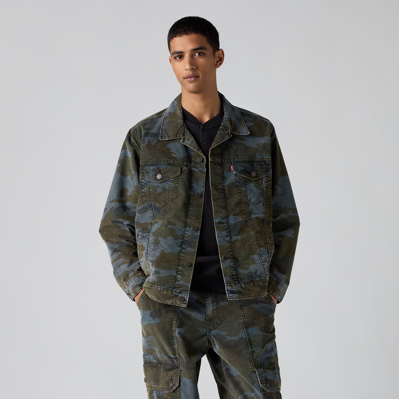 Main 4 - Levi's® Men's Relaxed Trucker Jacket - A57820118