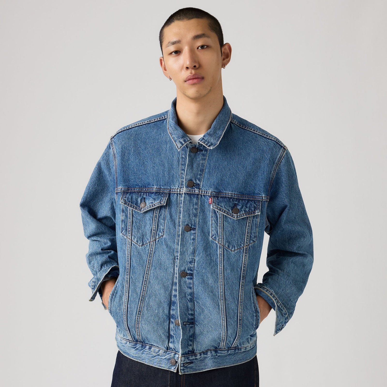 Main 3 - Levi's® Men's Relaxed Trucker Jacket - A57820105