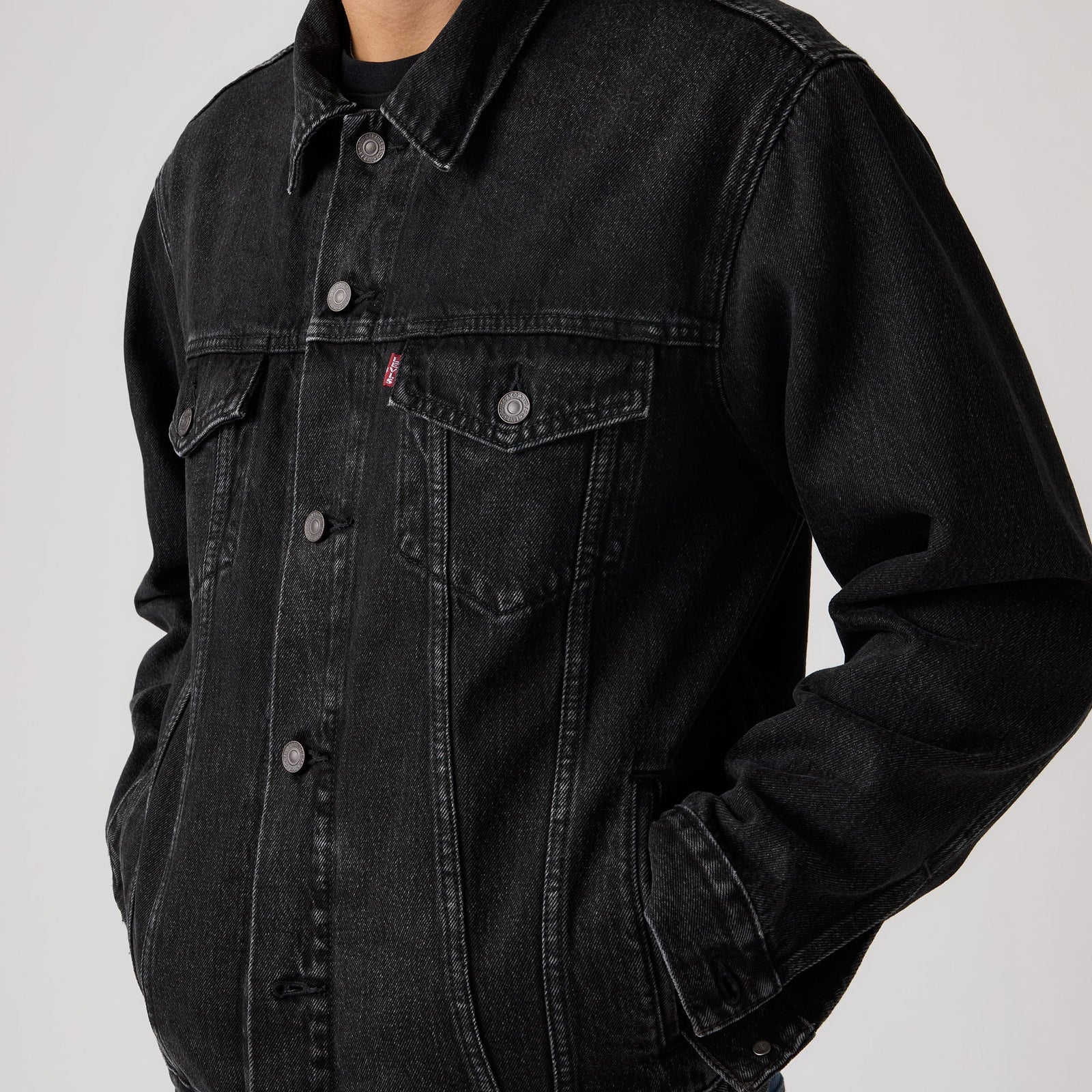 Main 4 - Levi's® Men's Relaxed Type 3 Trucker Jacket - A57820103
