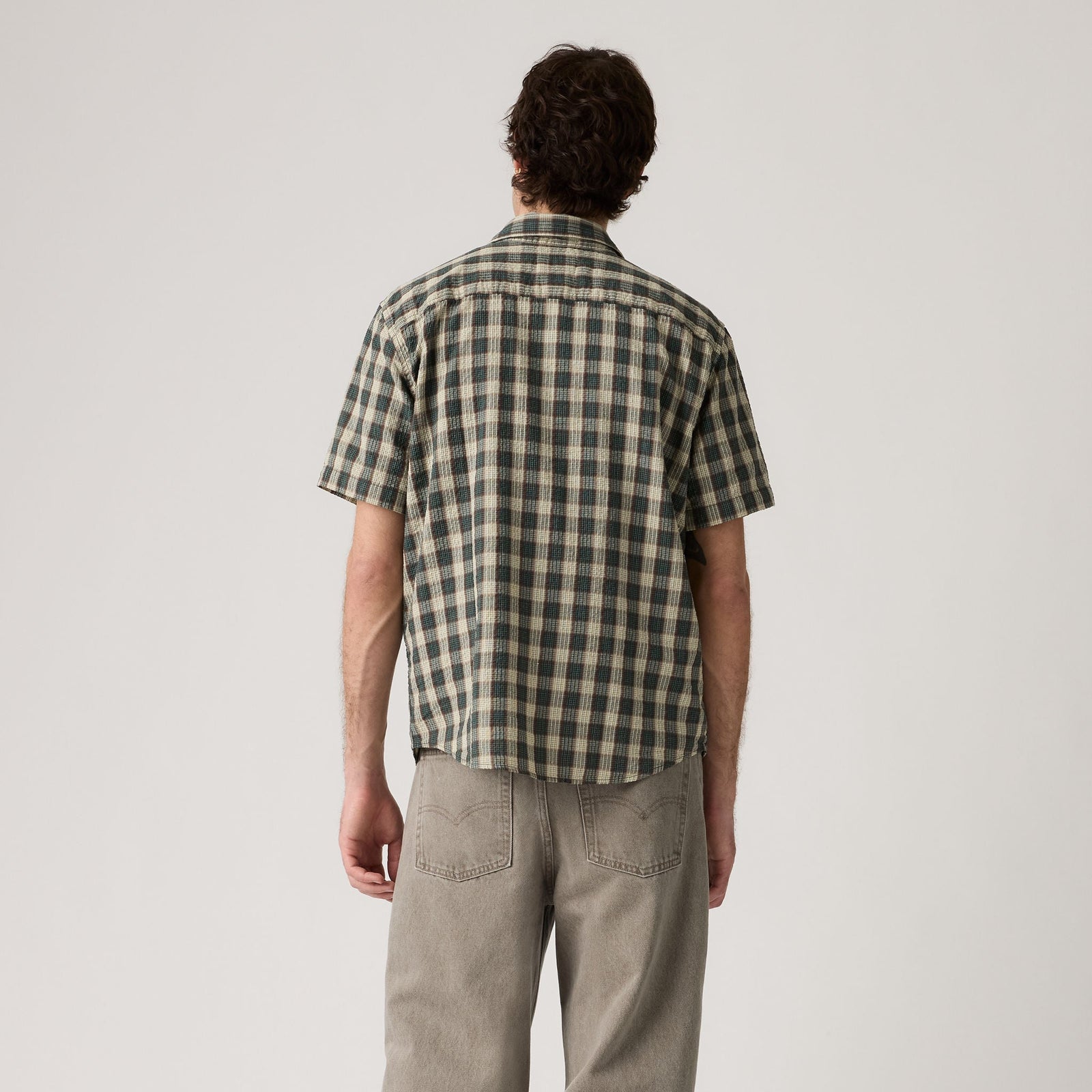 Main 2 - Levi's® Men's Short-Sleeve Authentic Button-Down Shirt - A91610035