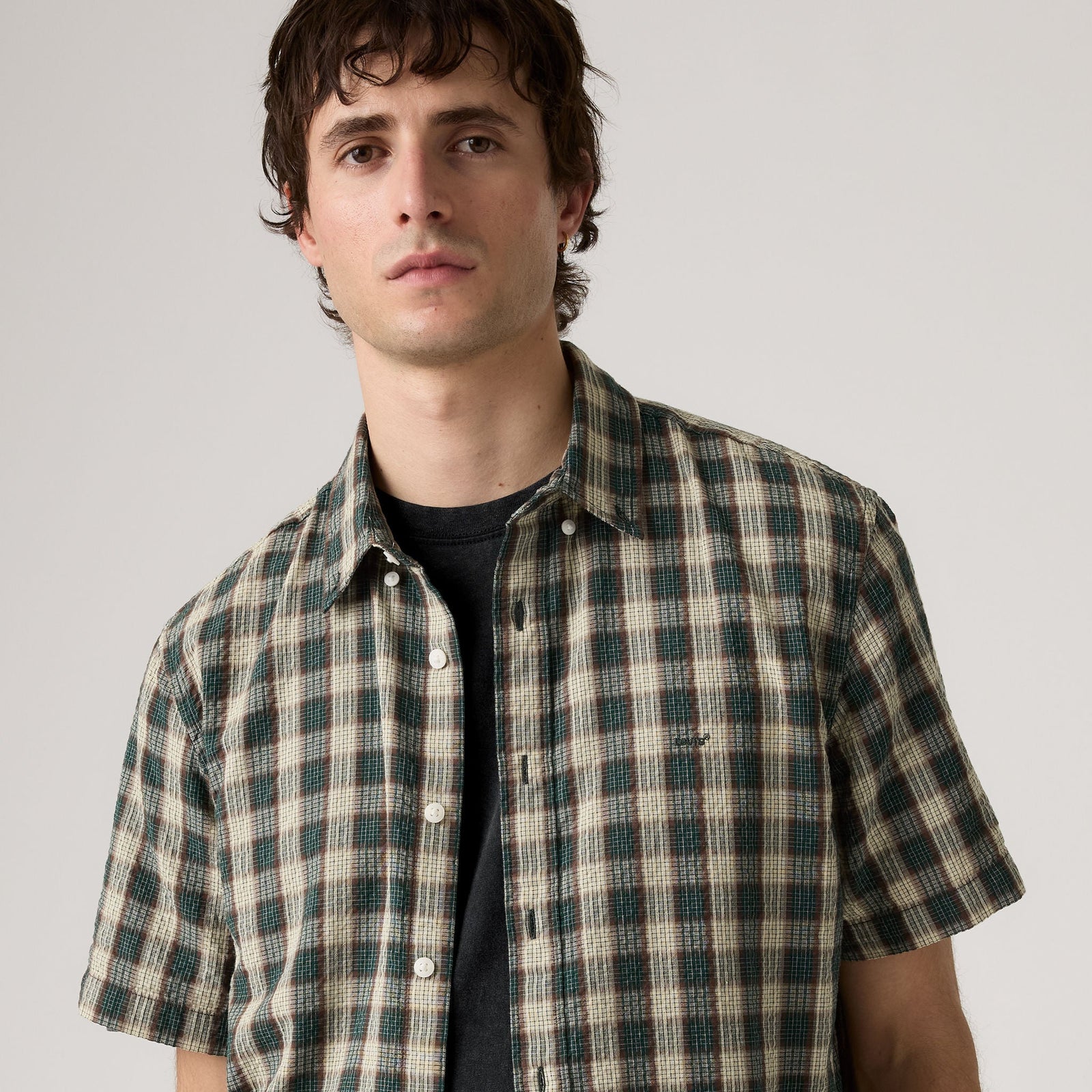 Main 5 - Levi's® Men's Short-Sleeve Authentic Button-Down Shirt - A91610035