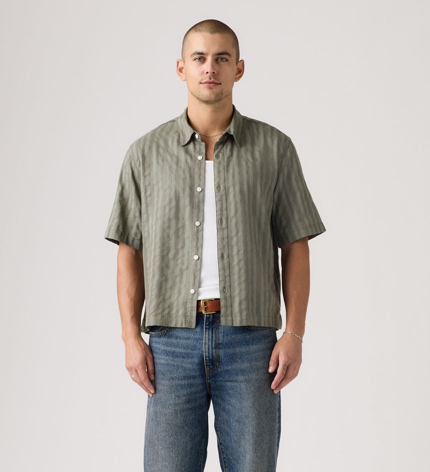 Main 1 - Levi's® Men's Short-Sleeve Lama Boxy Shirt - 005GH0002