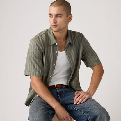 Thumbnail 3 - Levi's® Men's Short-Sleeve Lama Boxy Shirt - 005GH0002