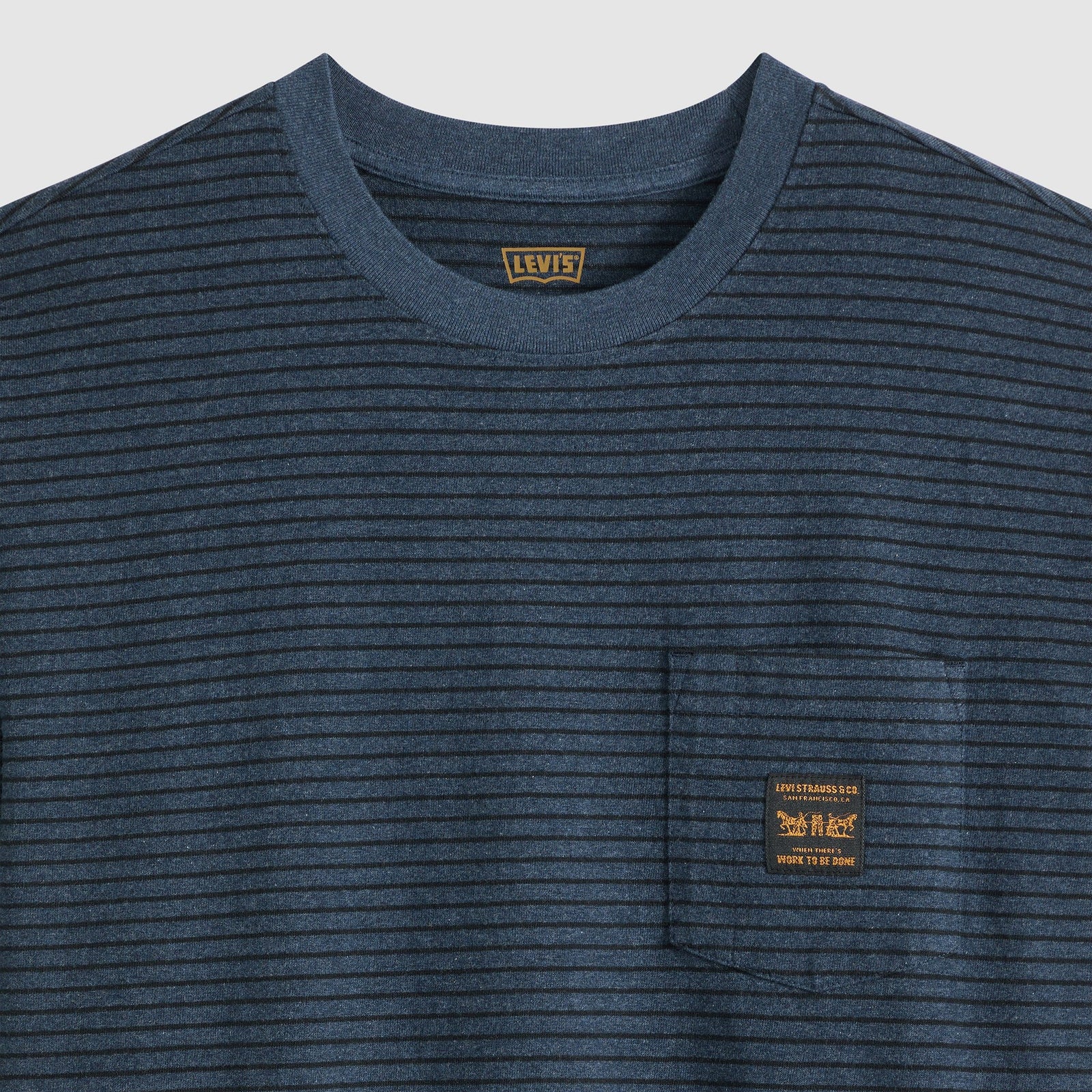 Main 6 - Levi's® Men's Short-Sleeve Workwear Pocket T-Shirt - 008AB0004