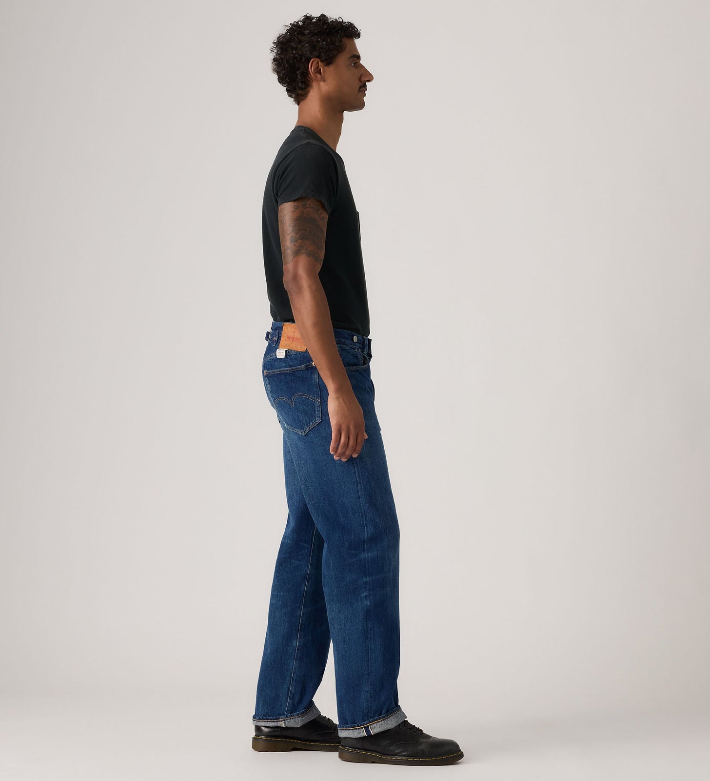 Main 4 - Levi's® Vintage Clothing Men's 1933 501® Jeans - 335010053