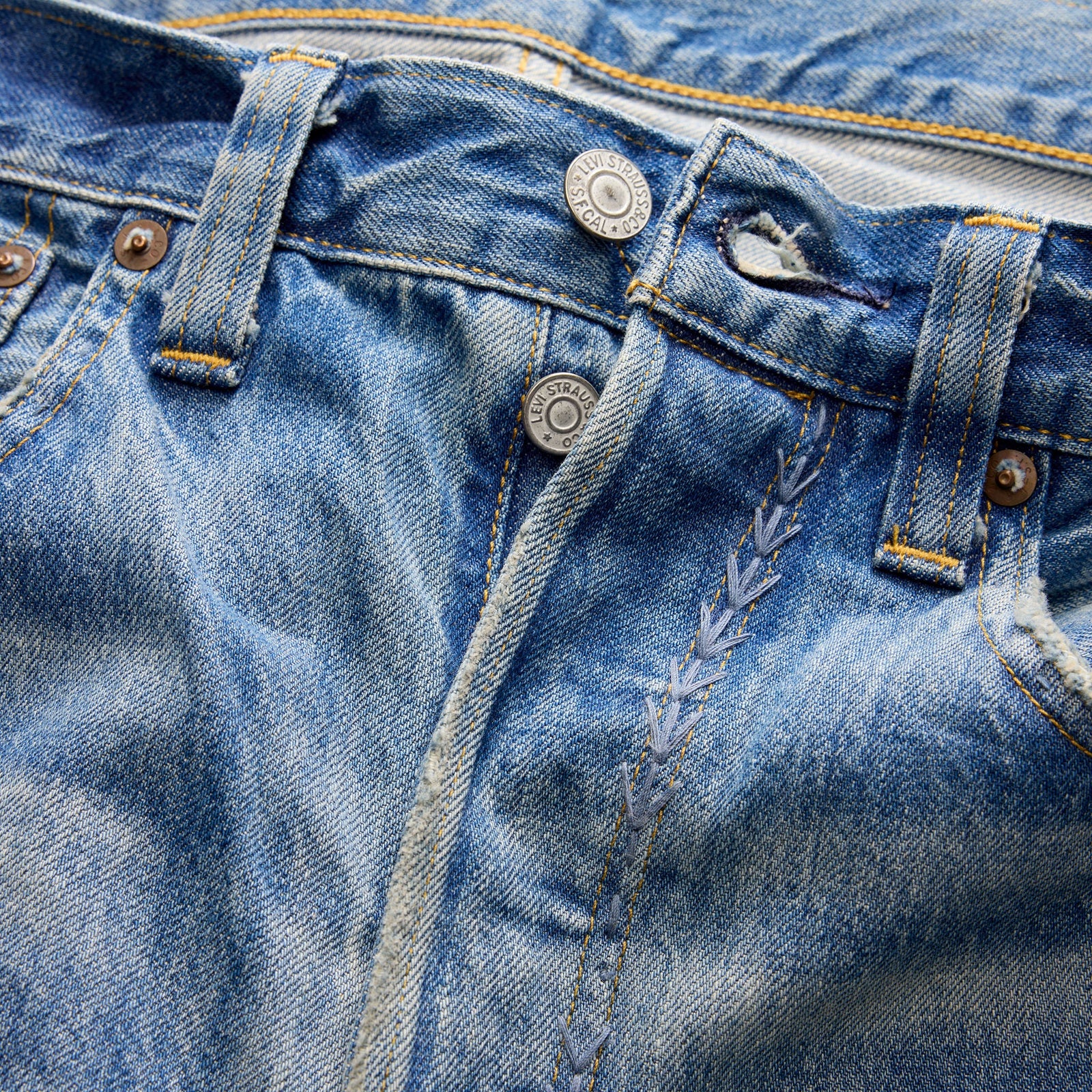 Main 6 - Levi's® Vintage Clothing Men's 1947 501® Jeans - 475010231