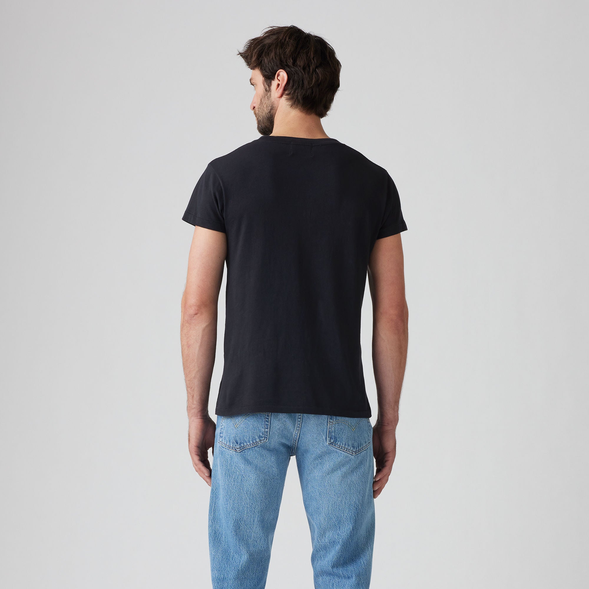 1950s Sportswear T-Shirt in Black – Shop This Throwback Fit