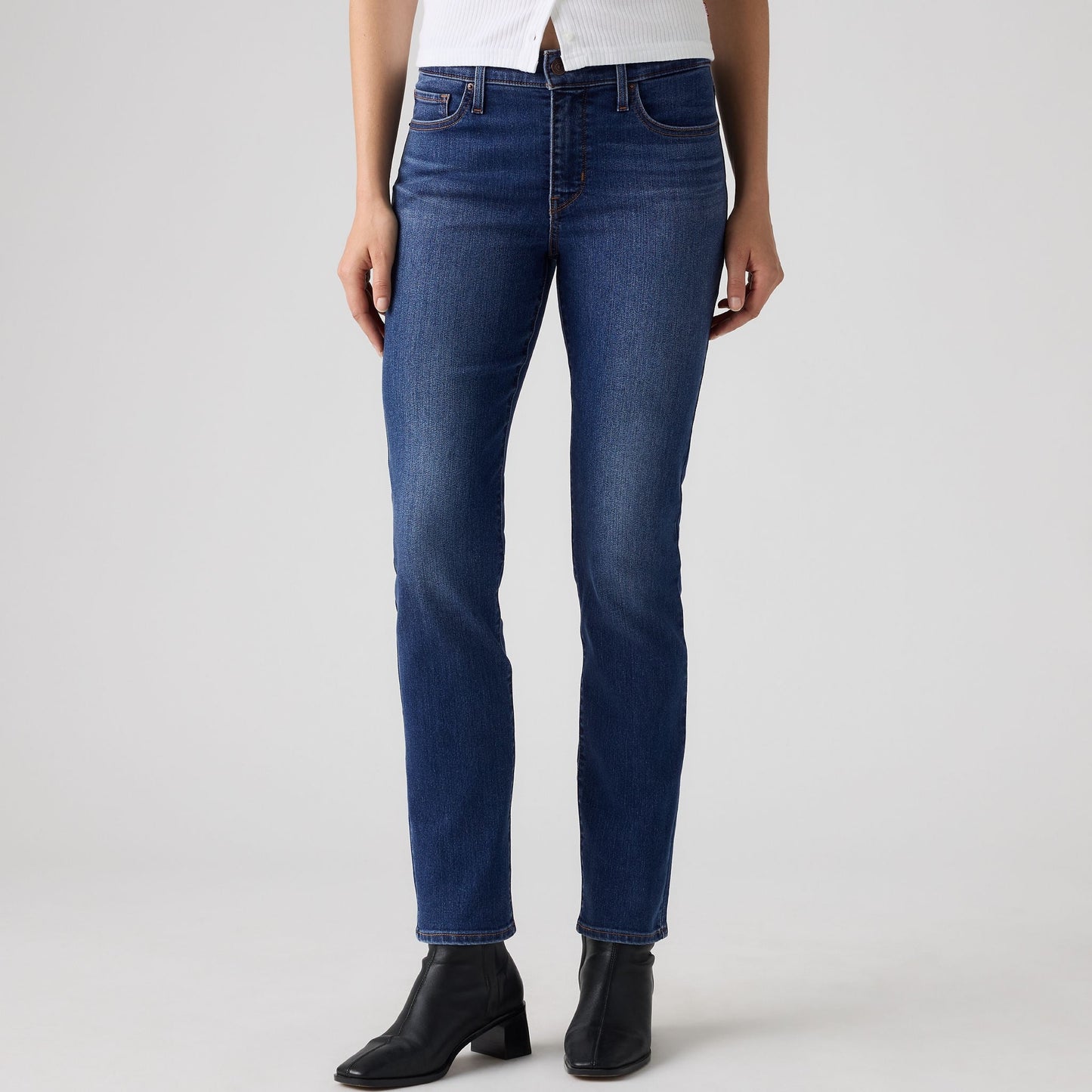 Levi's® Women's 312 Shaping Slim Jeans