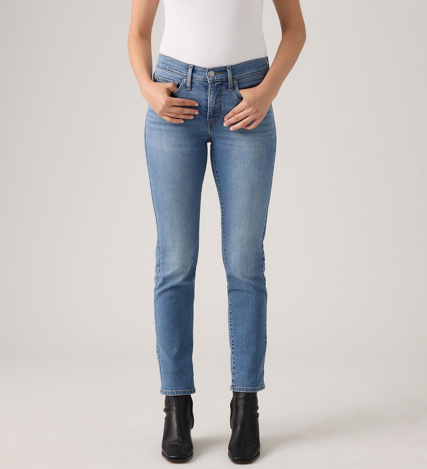 Main 5 - Levi’s® Women's 312 Shaping Slim Jeans - 196270246