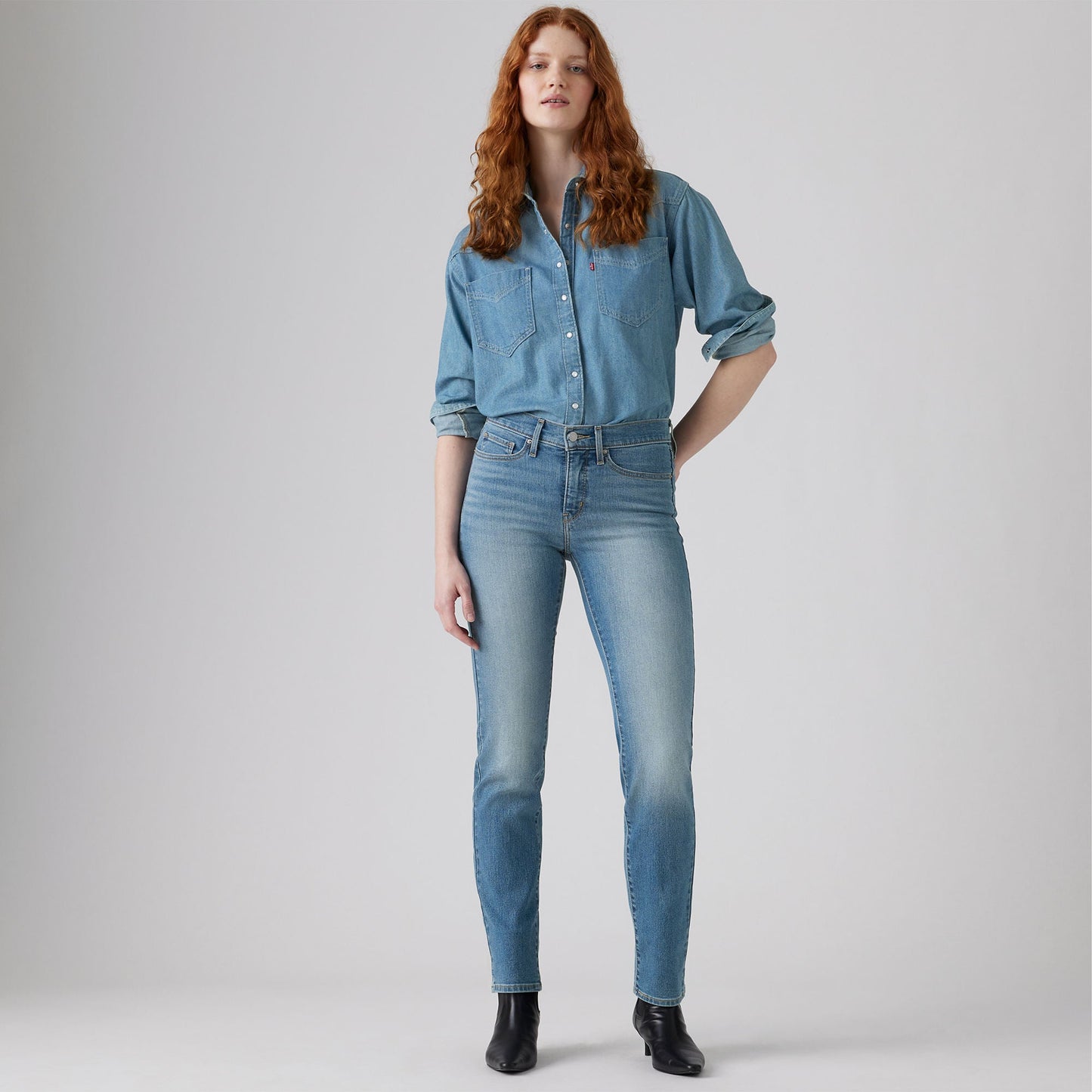 Levi's® Women's 314 Shaping Straight Jeans