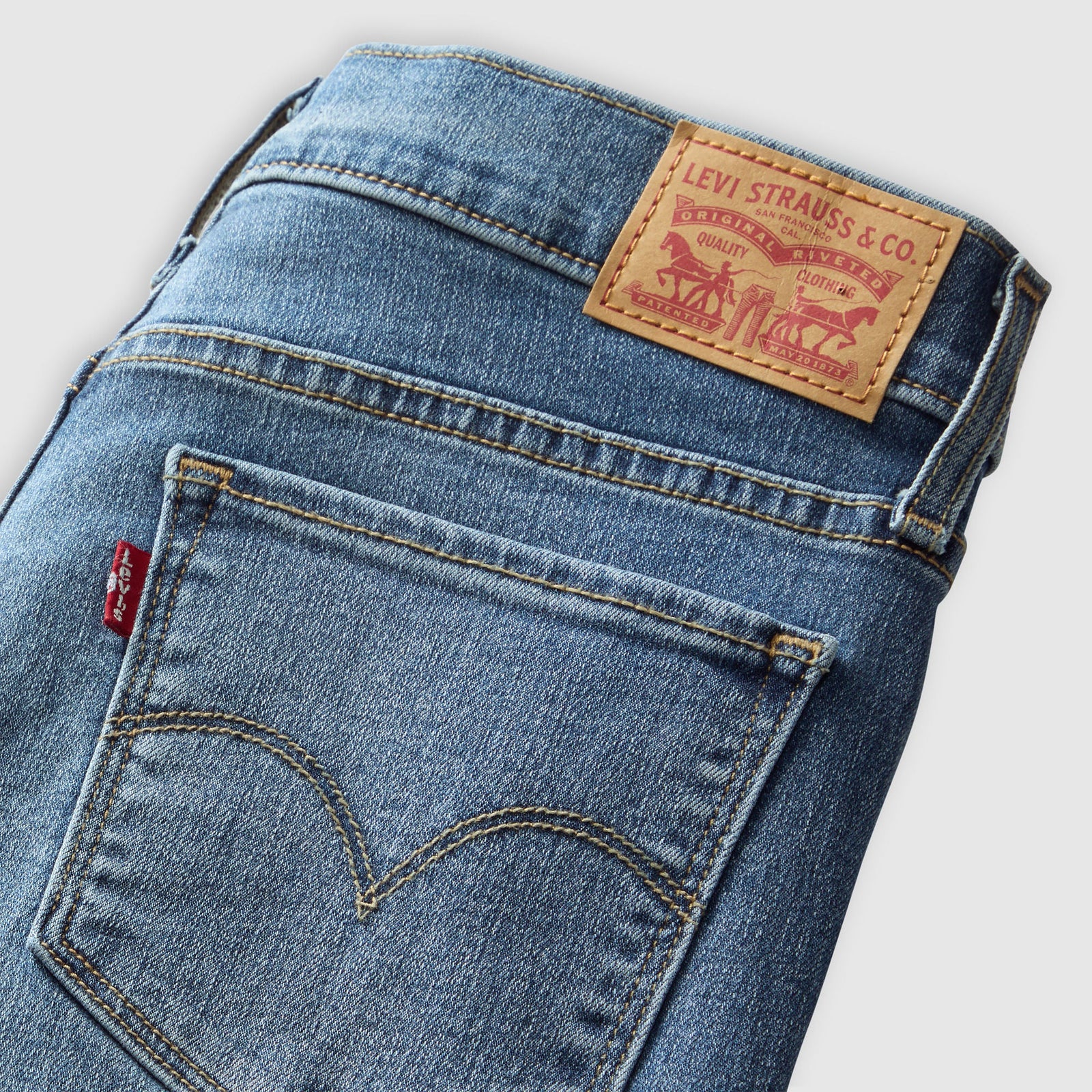 Main 7 - Levi's® Women's 314 Shaping Straight Jeans - 196310279