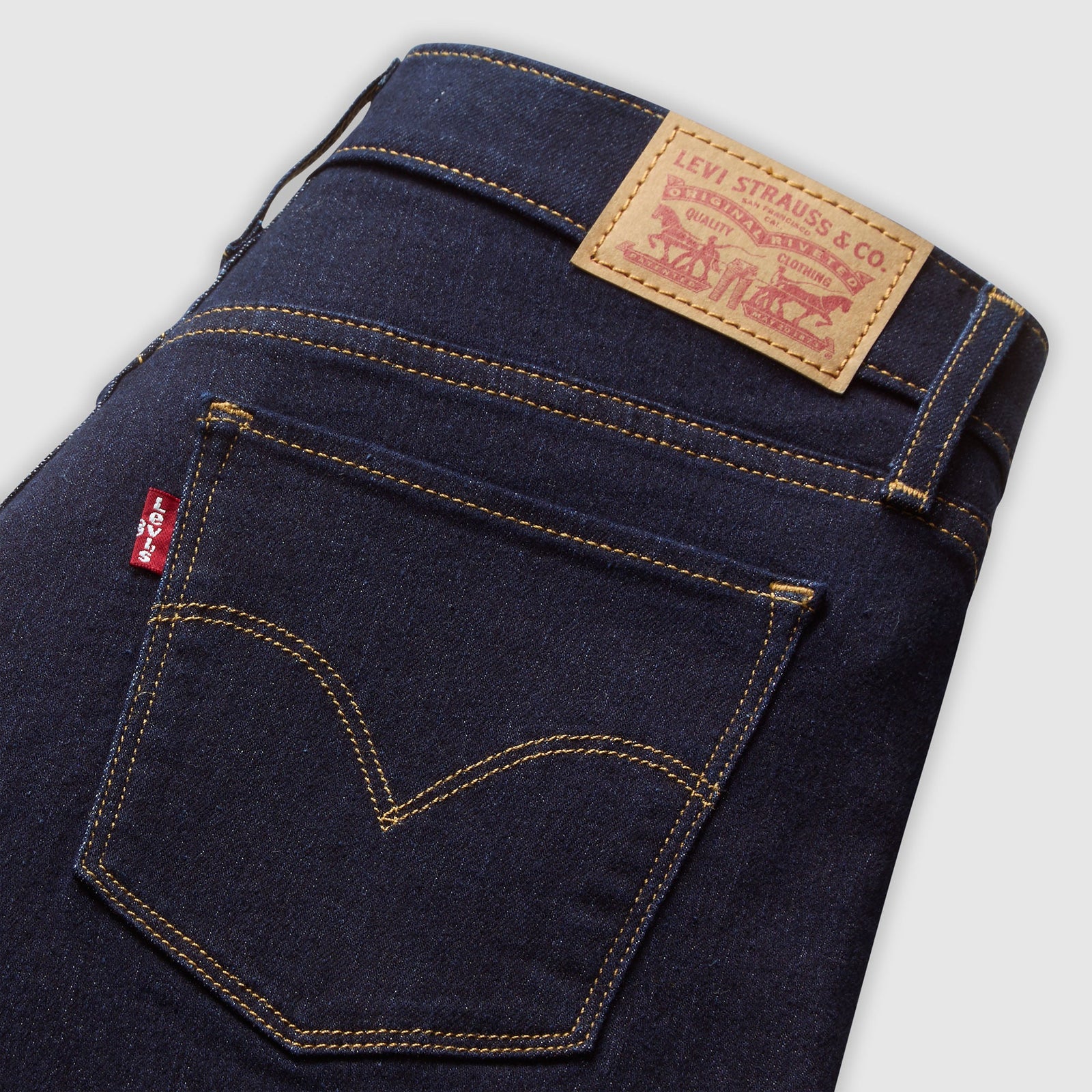 Main 7 - Levi's® Women's 318 Shaping Wide-Leg Jeans - 001PZ0009