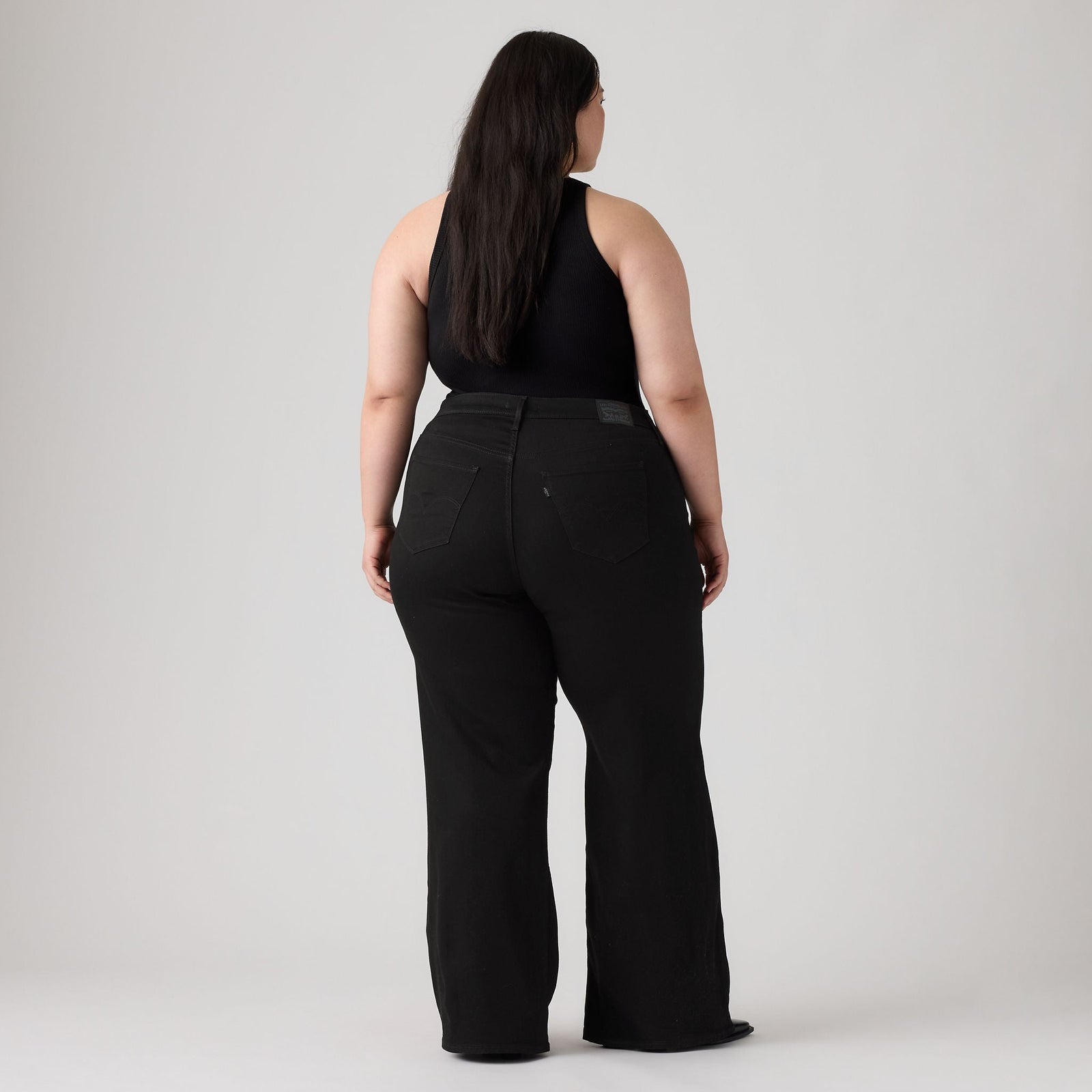 Main 2 - Levi's® Women's 318 Shaping Wide-Leg (Plus Size) - 0033F0002