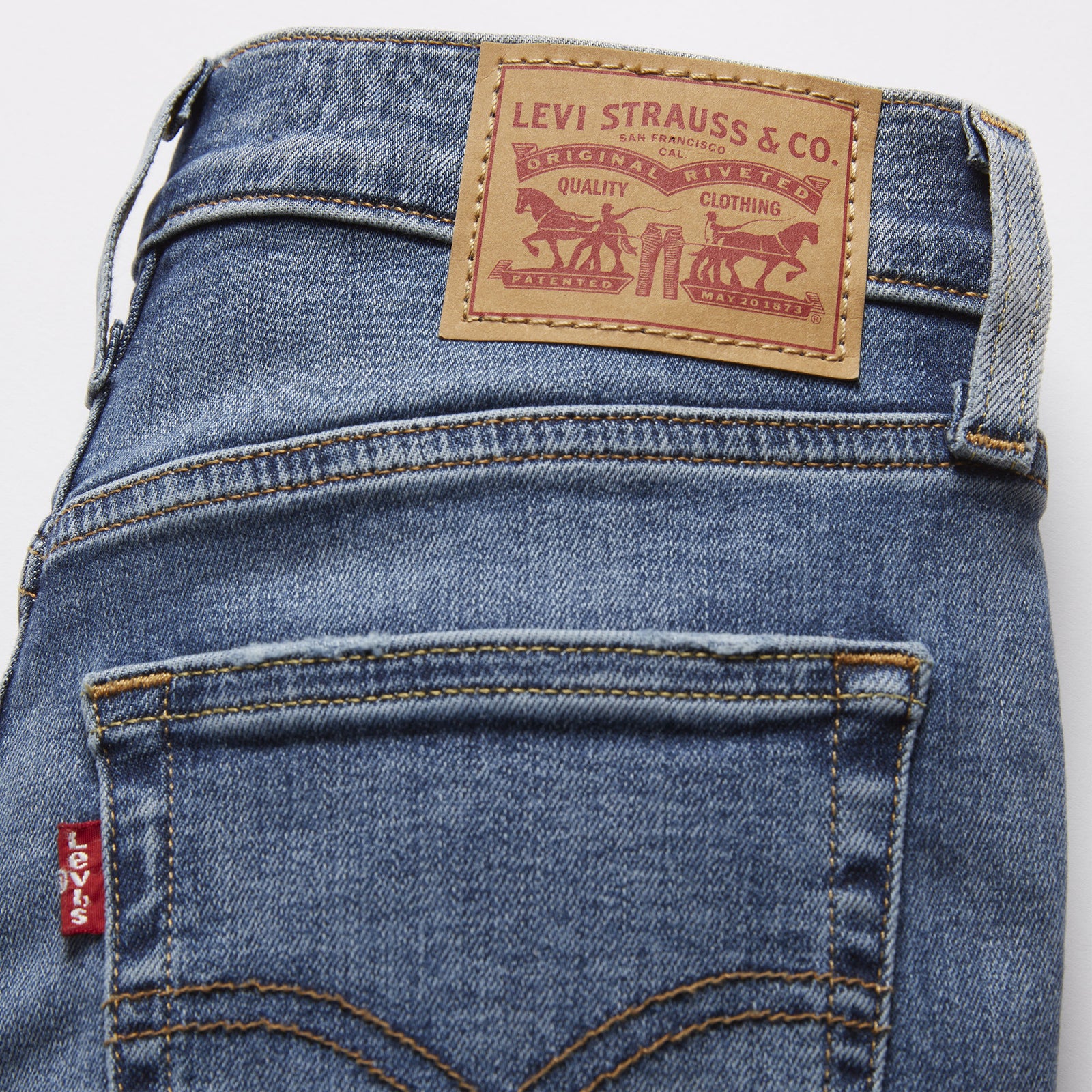 Main 7 - Levi's® Women's 720 High-Rise Super Skinny Jeans - 527970396