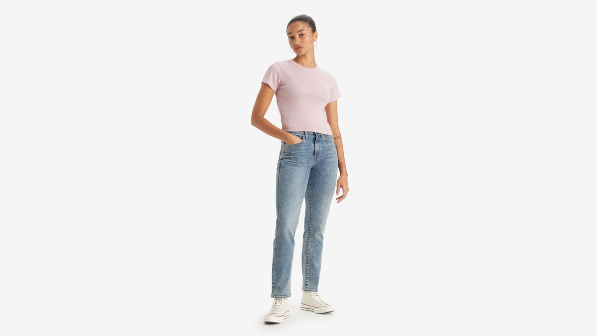 Angled front shot of Levi’s Women’s 724 High Rise Slim Straight Jeans