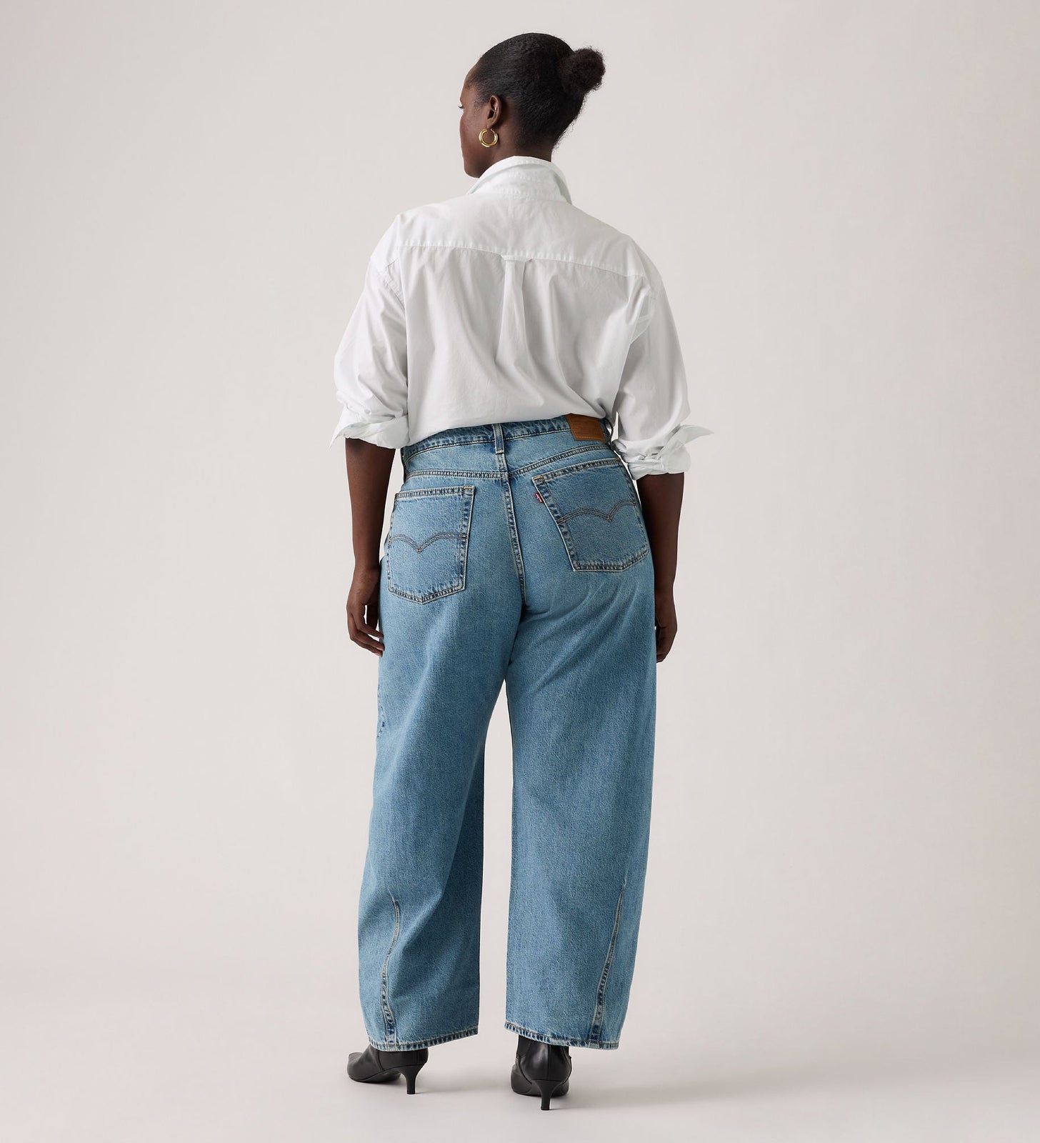Main 8 - Levi's® Women's Baggy Dad Barrel Jeans - 0039A0002