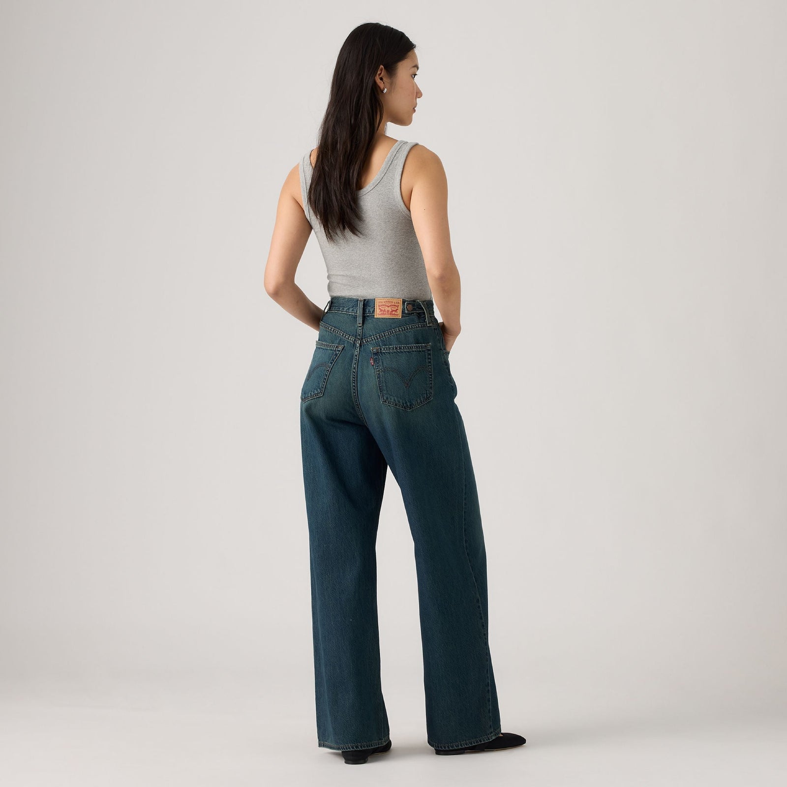 Main 2 - Levi's® Women's Cinch Baggy Jeans - 001UP0044