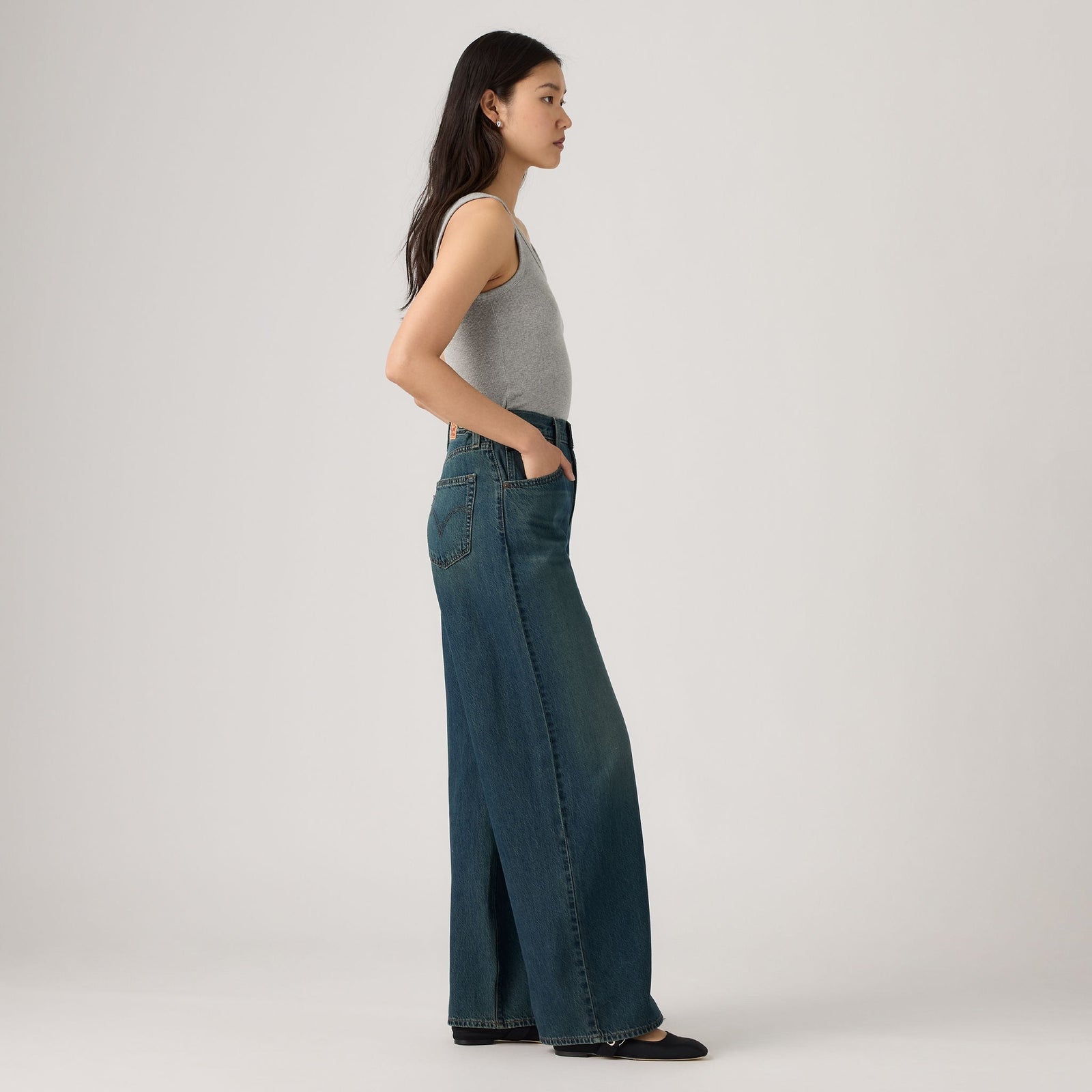 Main 4 - Levi's® Women's Cinch Baggy Jeans - 001UP0044
