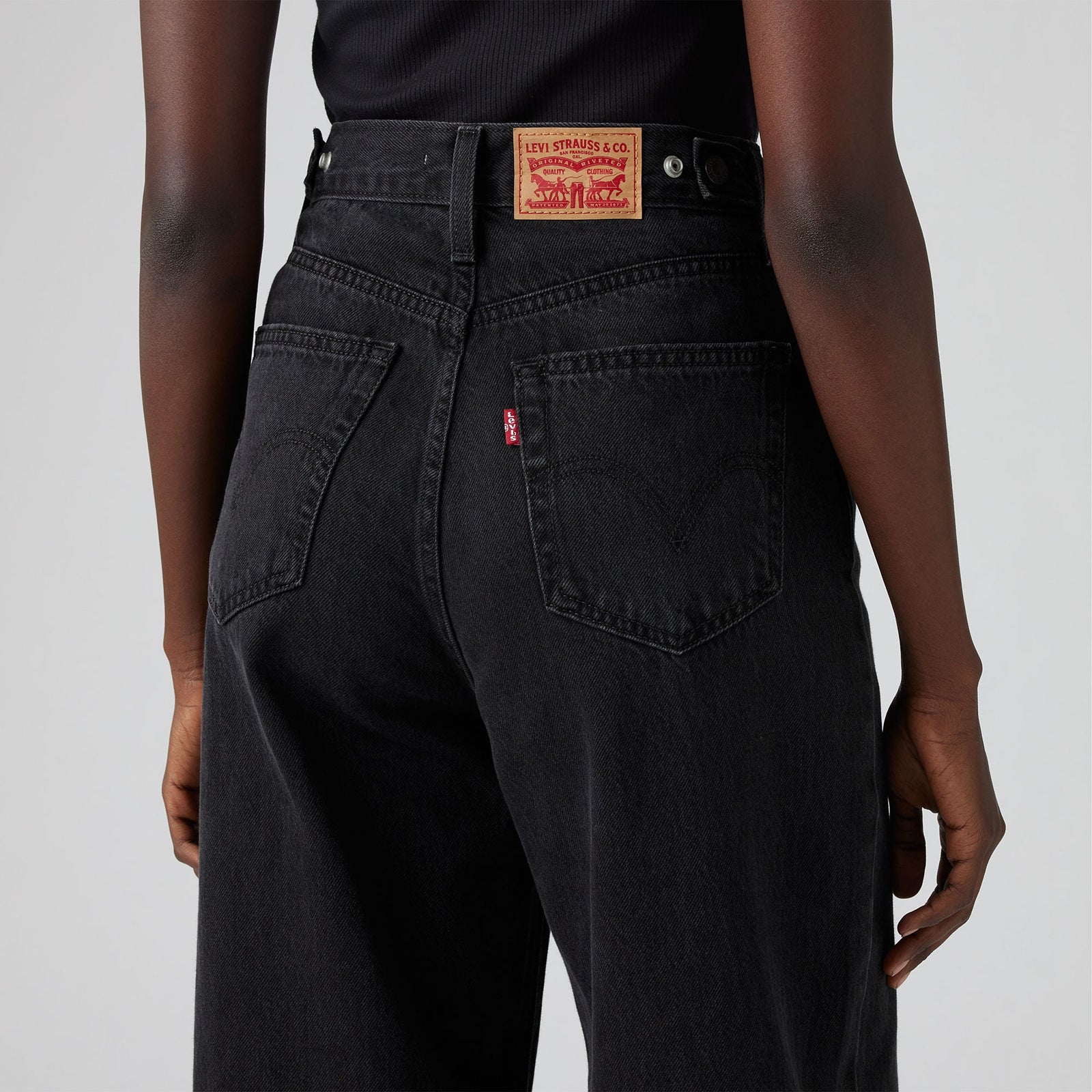 Main 6 - Levi's® Women's Cinch Baggy Jeans - 001UP0003