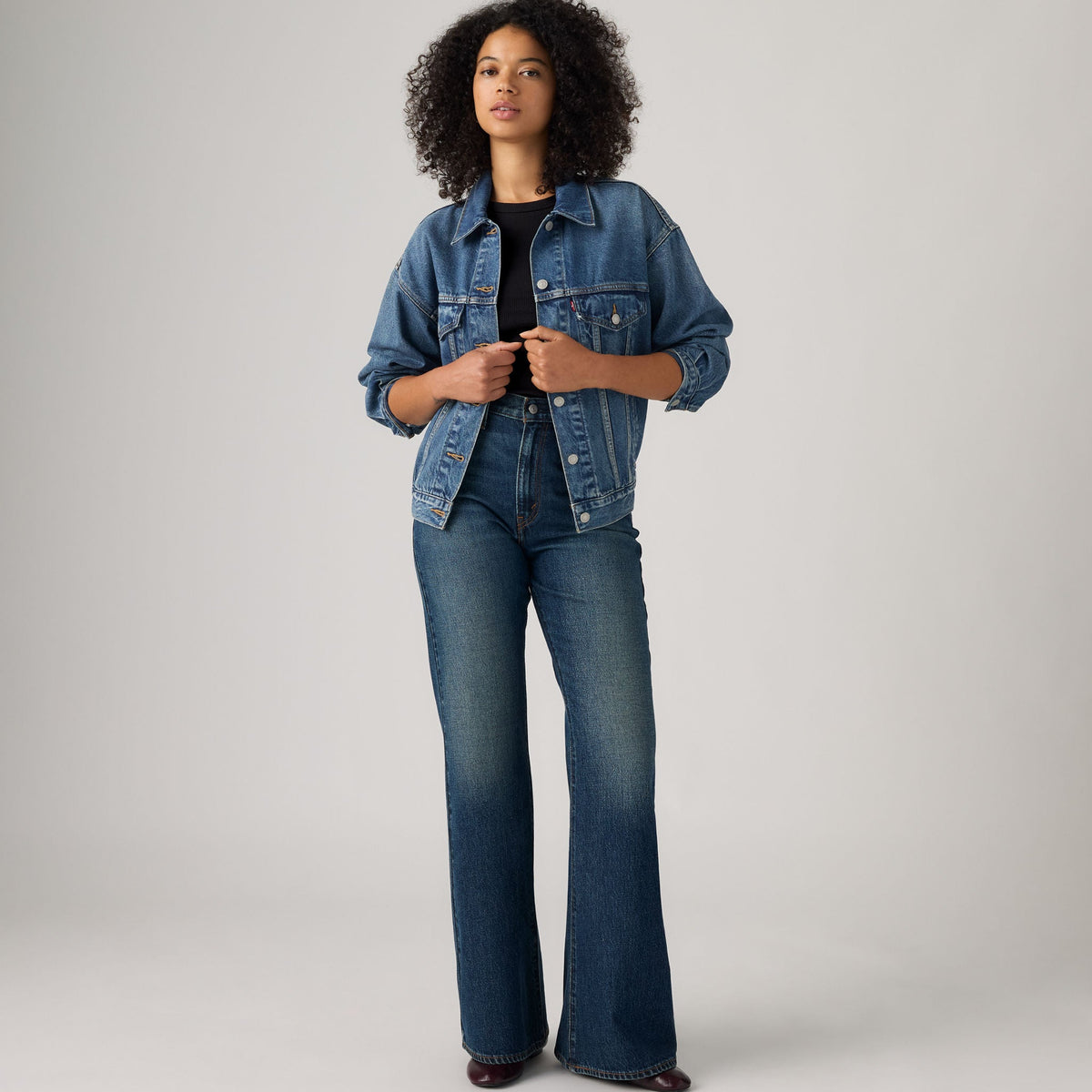 Levi's® Women's Cinch Flare Jeans SCL