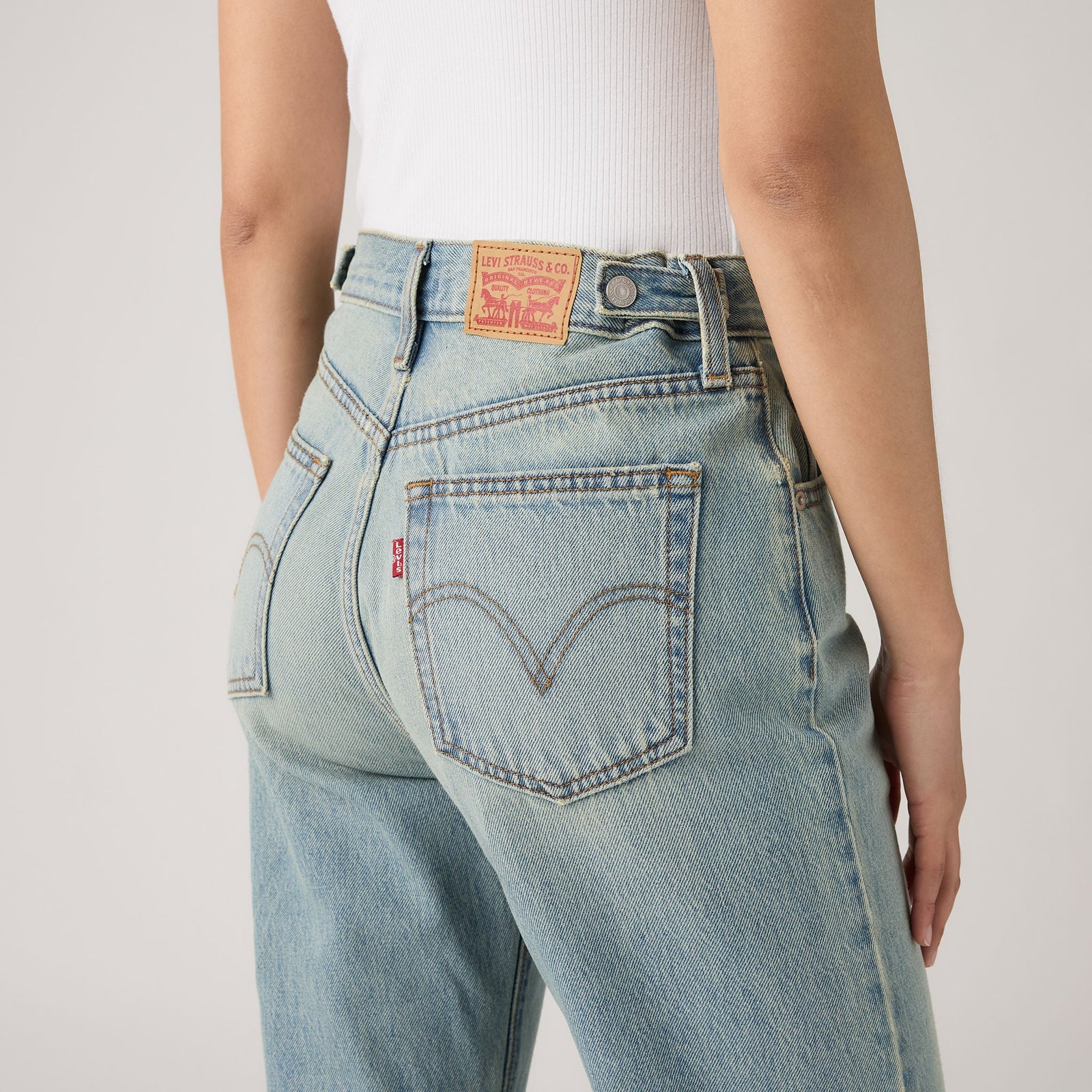Main 7 - Levi's® Women's Cinch Flare Jeans - 0081R0005