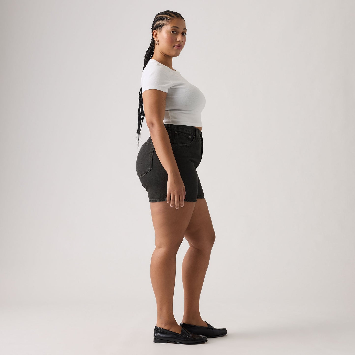 Levi's® Women's Cinch Mid-Thigh Shorts