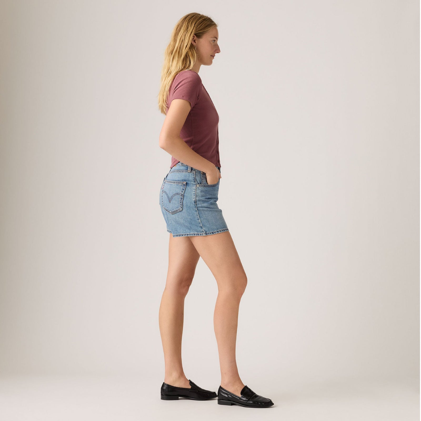 Main 3 - Levi's® Women's Cinch Mid-Thigh Shorts - 003KI0020