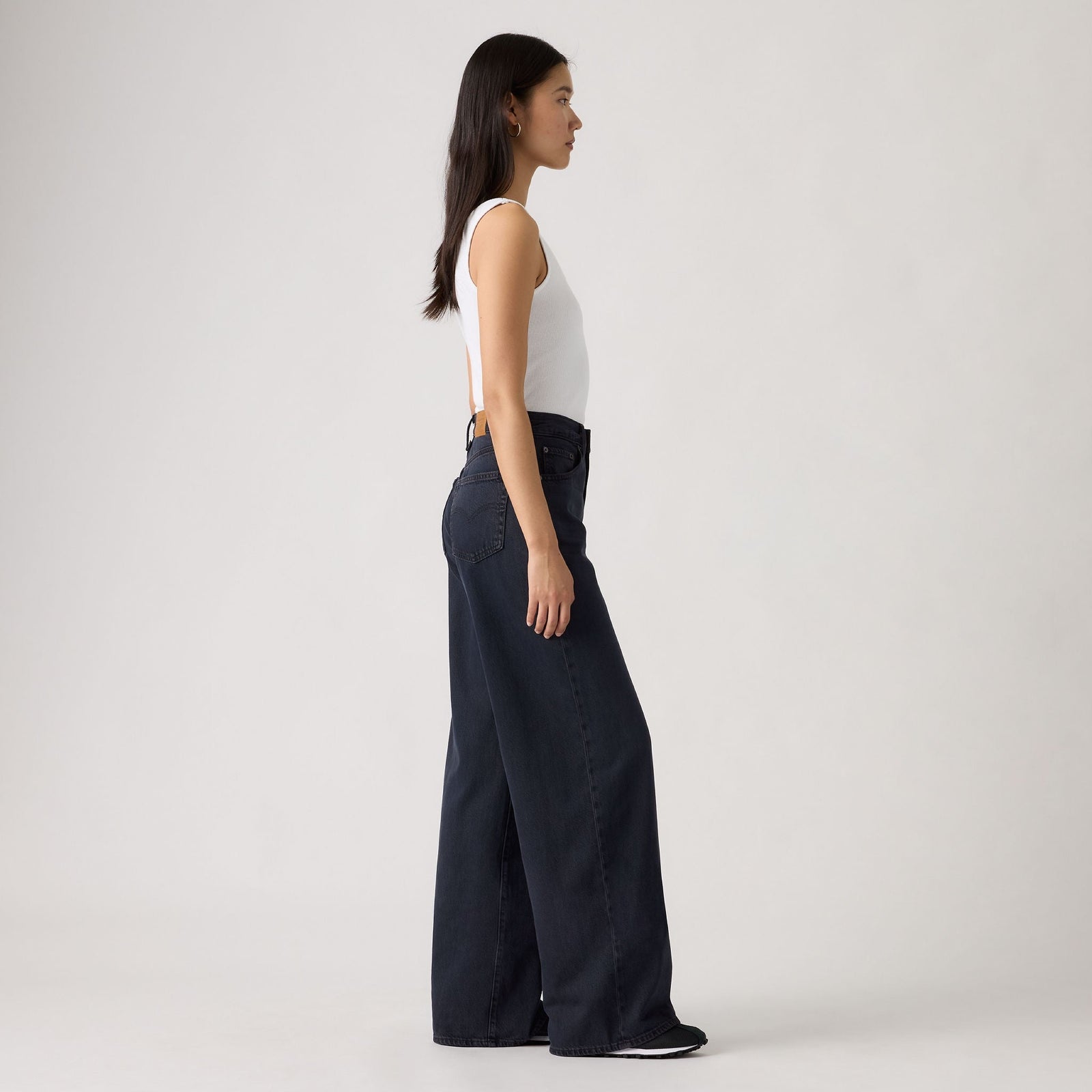 Main 4 - Levi's® Women's Cinch Wide-Leg Jeans - 0073B0000