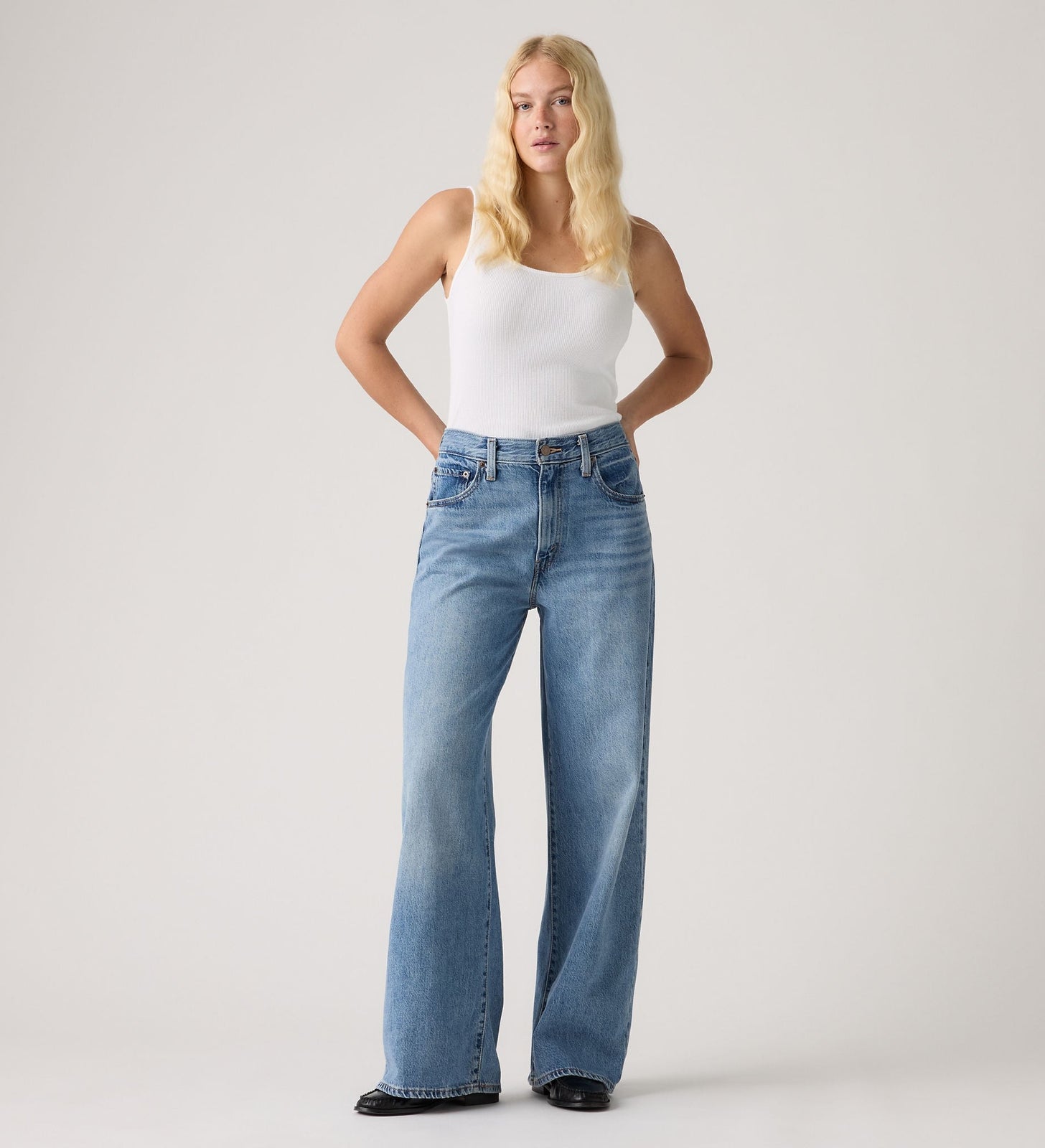 Main 3 - Levi's® Women's Cinch Wide-Leg Jeans - 0073B0002