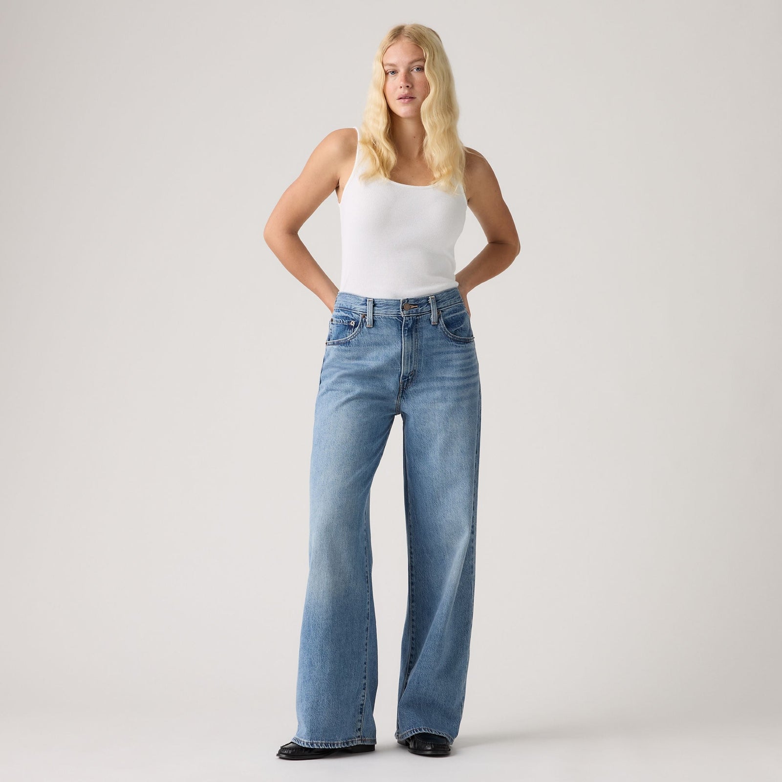Main 3 - Levi's® Women's Cinch Wide-Leg Jeans - 0073B0002