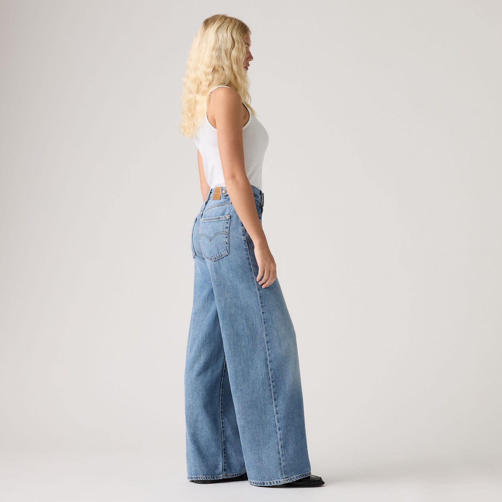 Main 4 - Levi's® Women's Cinch Wide-Leg Jeans - 0073B0002