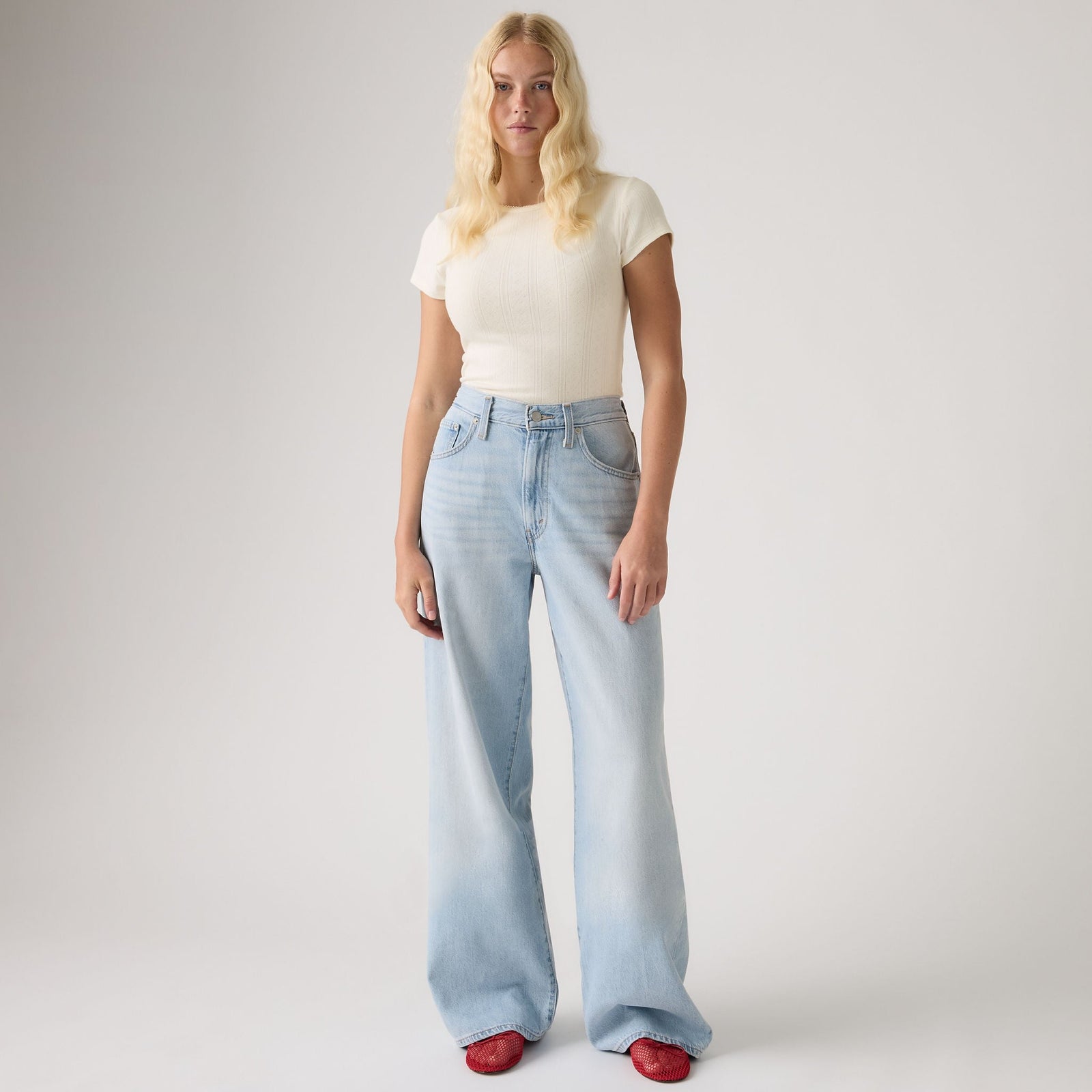 Main 1 - Levi's® Women's Cinch Wide-Leg Jeans - 0073B0003
