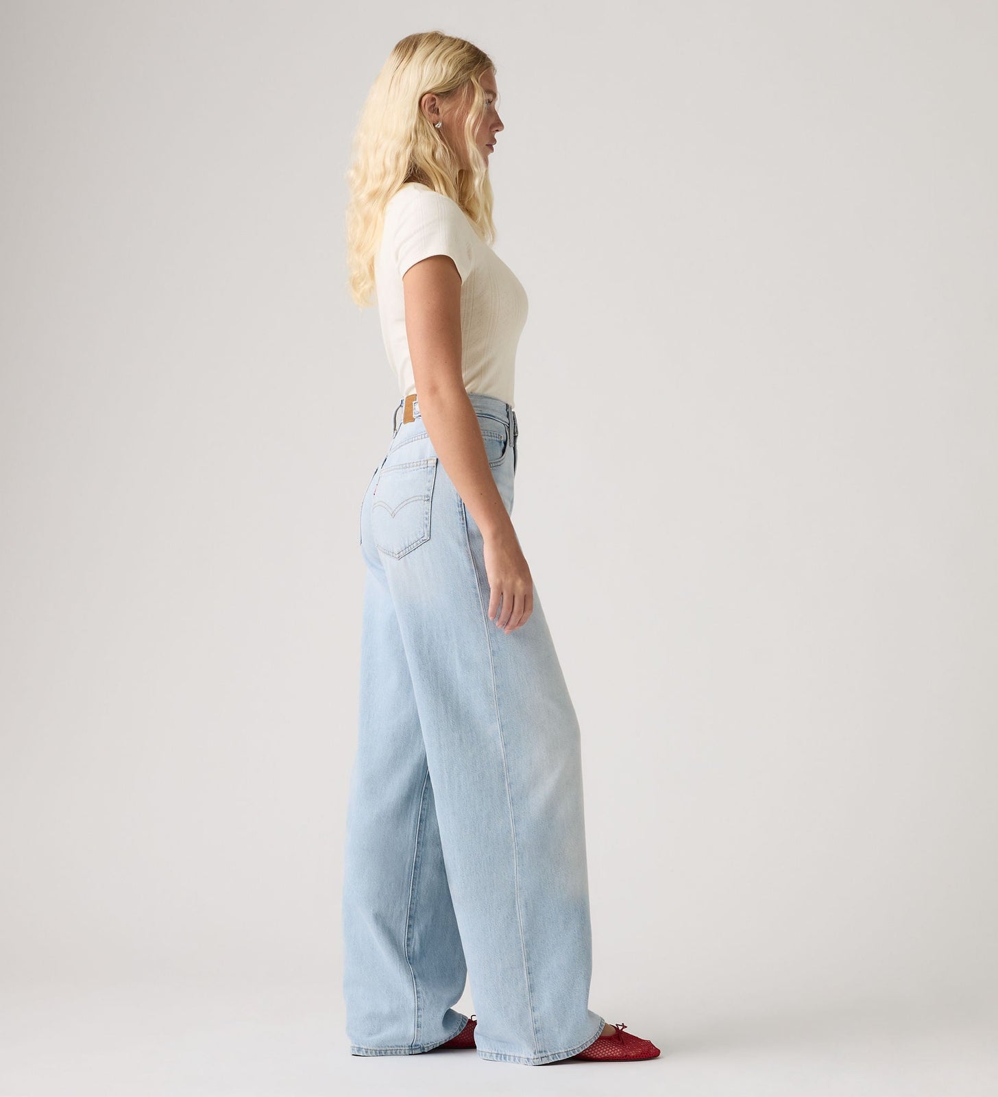 Main 4 - Levi's® Women's Cinch Wide-Leg Jeans - 0073B0003