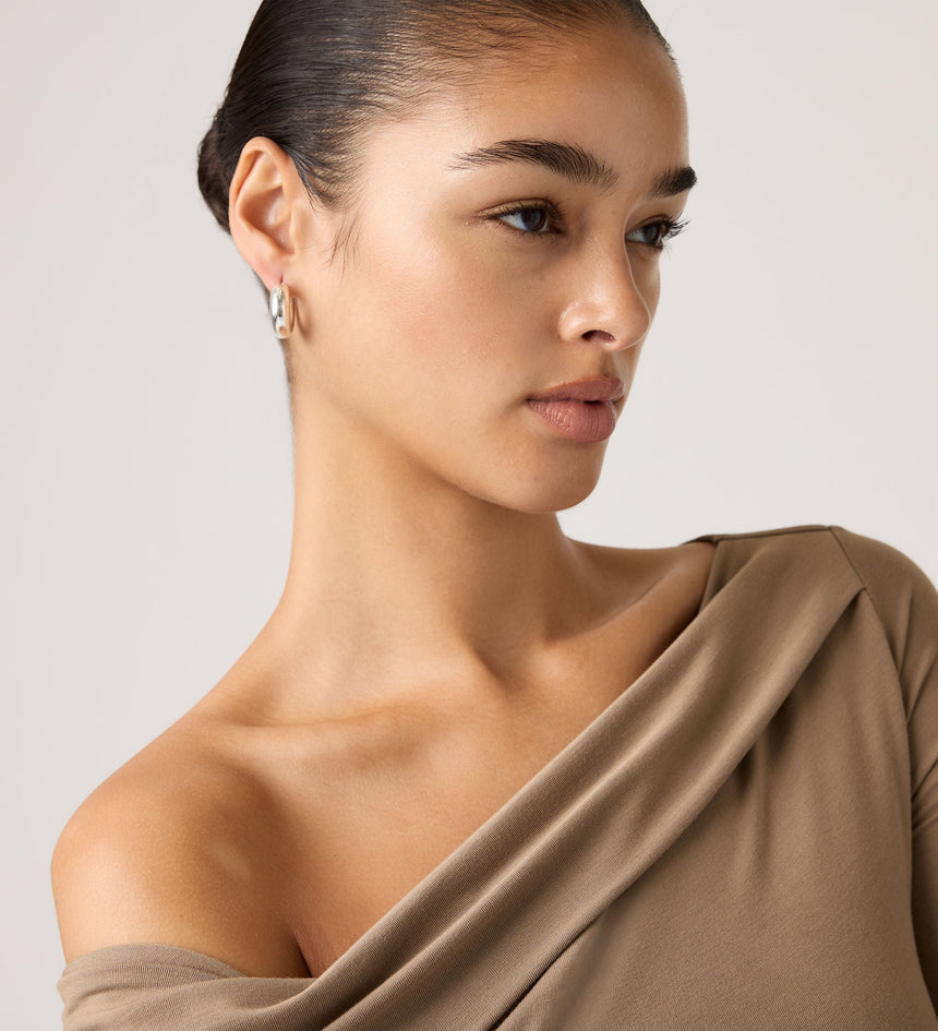 Main 4 - Levi's® Women's Clara Off Shoulder Long-Sleeve Top - 005IT0002