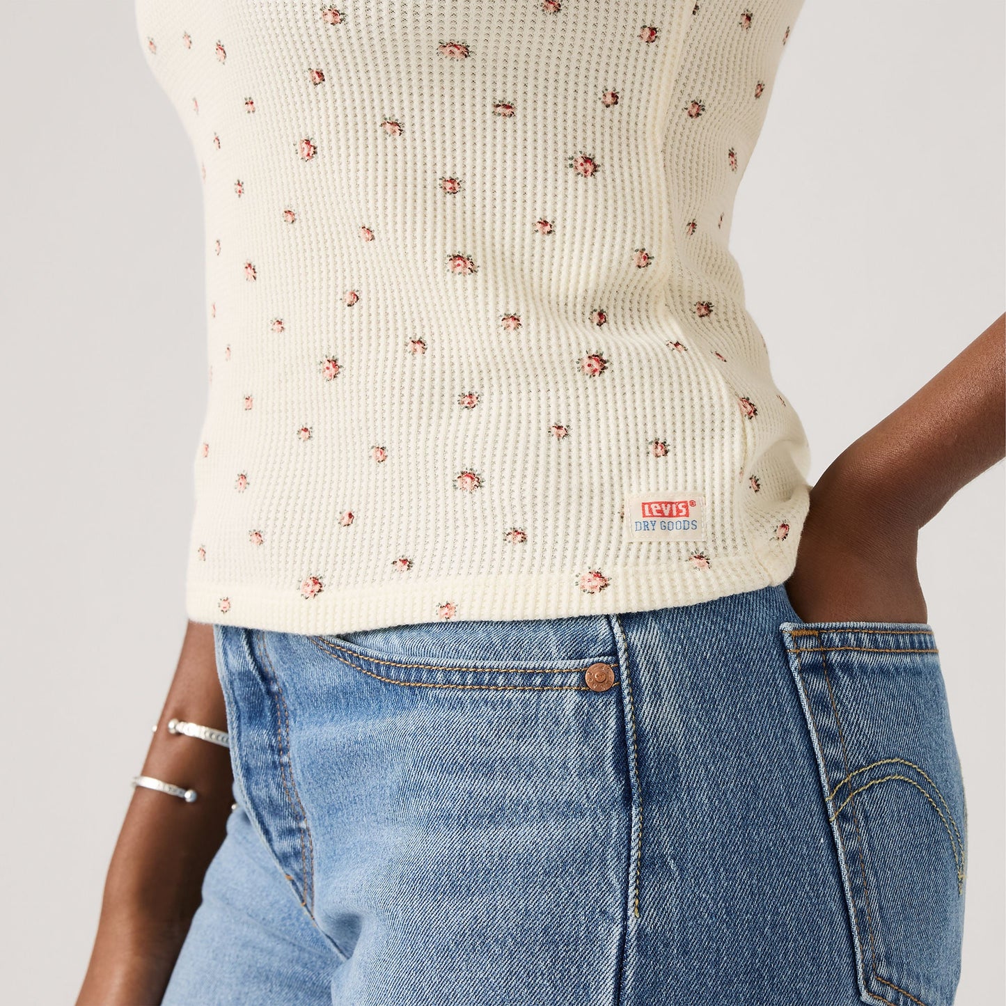 Levi's® Women's Dry Goods Waffle Cap-Sleeve Tee
