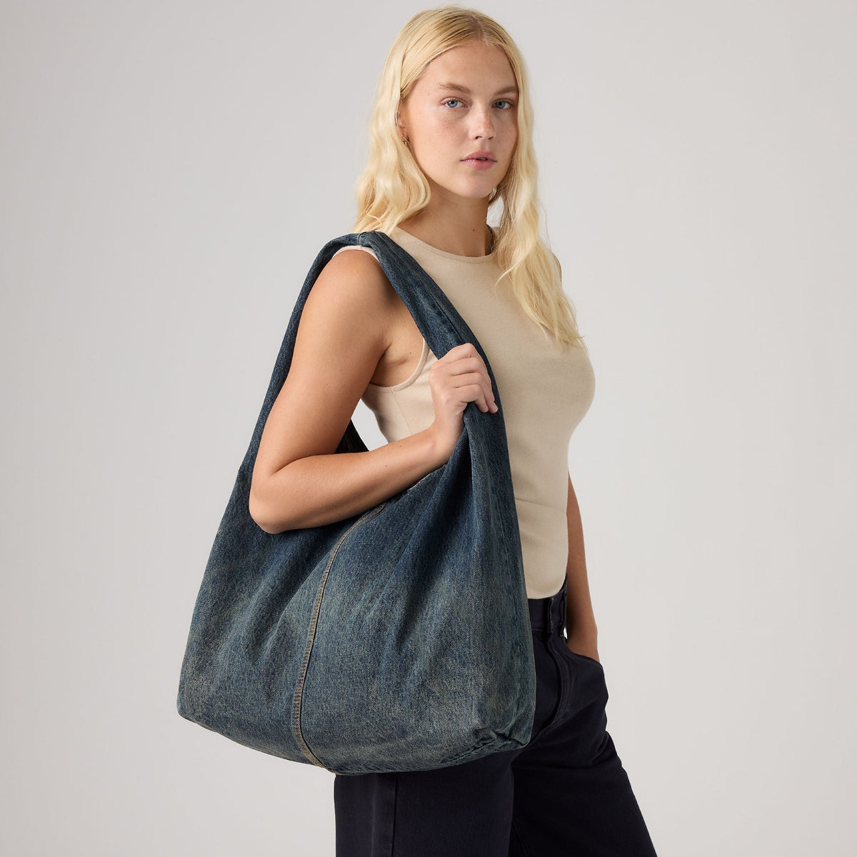 Levi's® Women's Emerson Shoulder Bag SCL