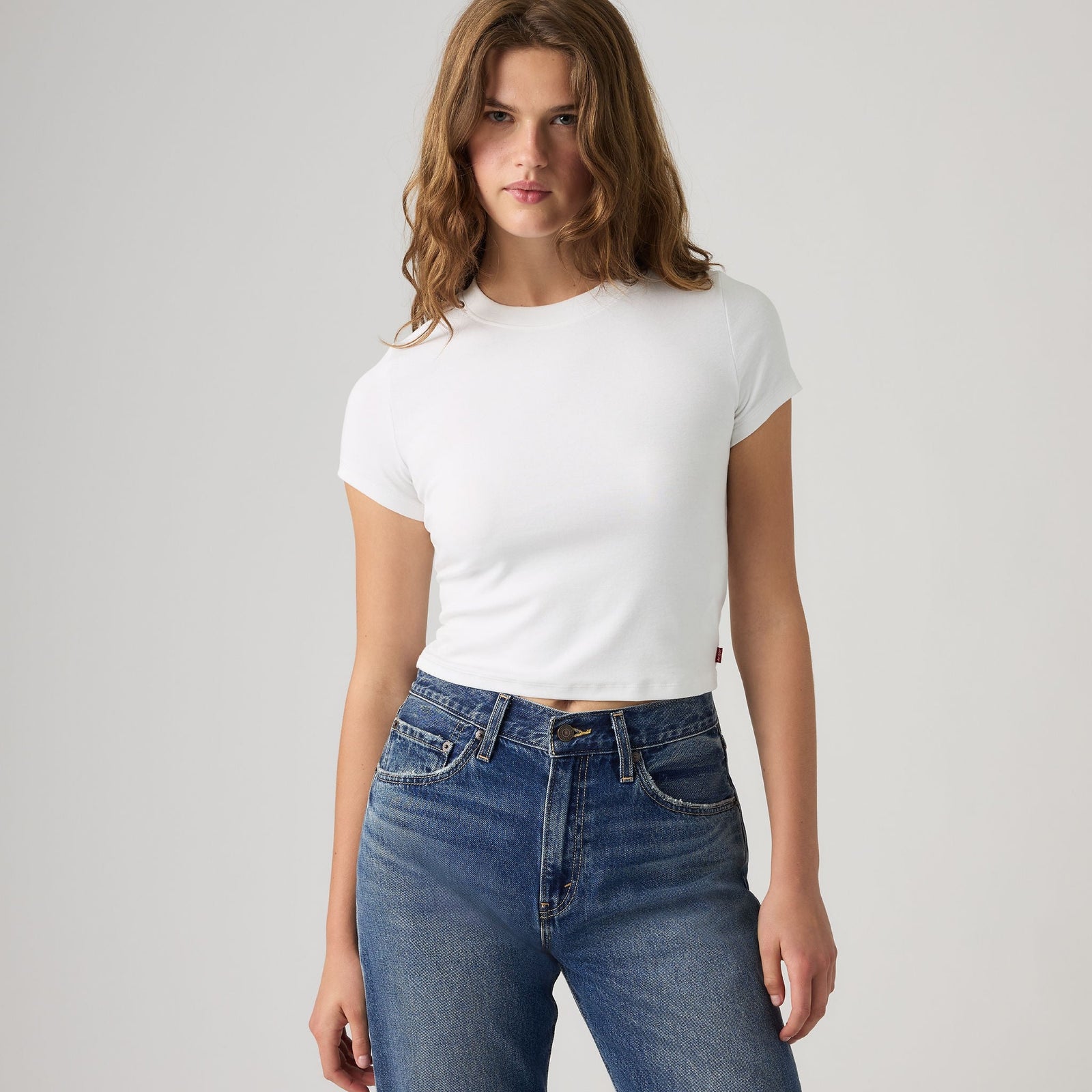 Main 1 - Levi's® Women's Essential Baby Tee - 0085R0000