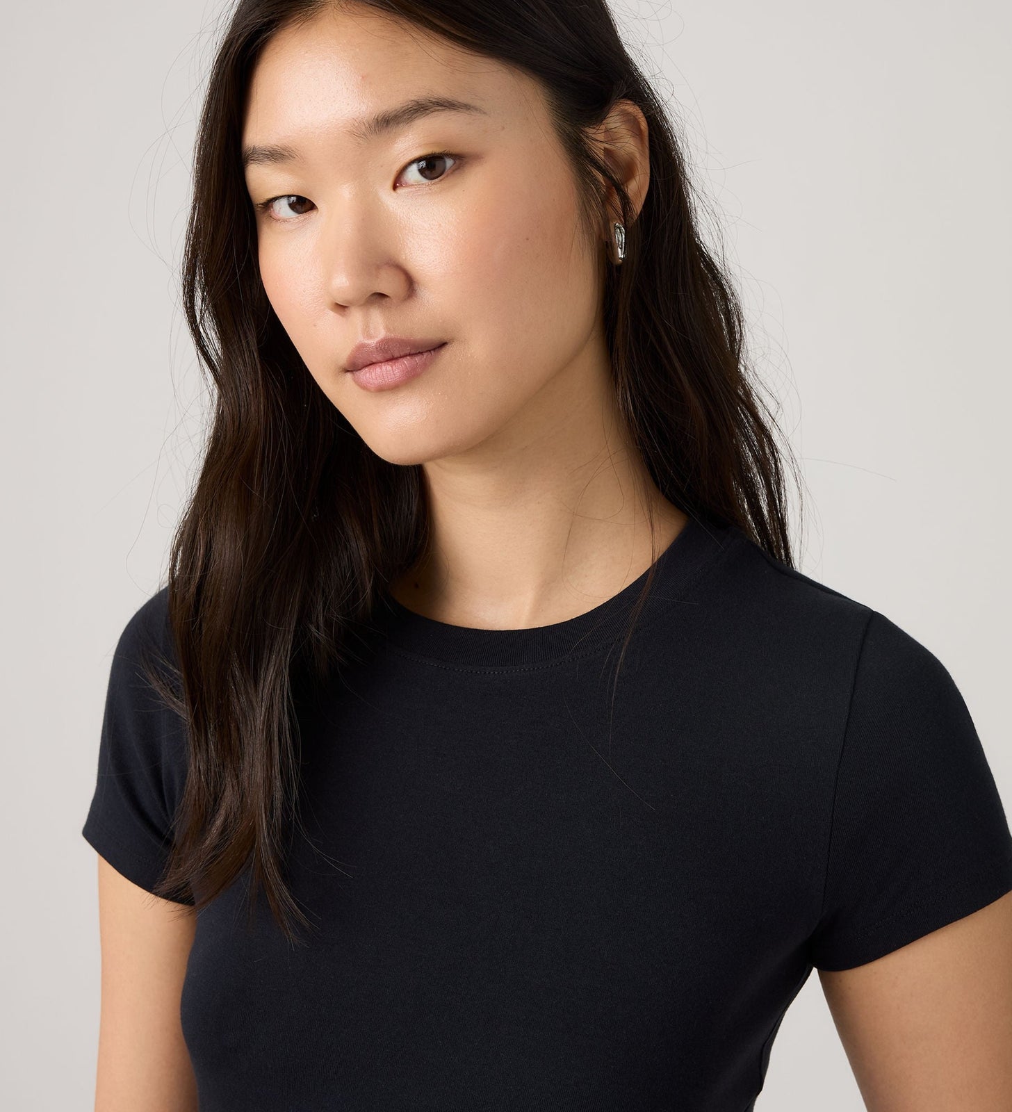 Main 4 - Levi's® Women's Essential Baby Tee - 0085R0001